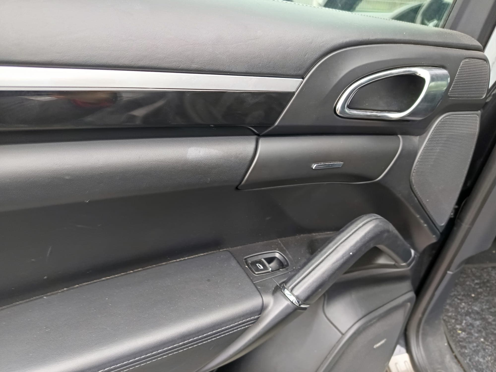 Porsche Cayenne S · Ano 2013 — image 21