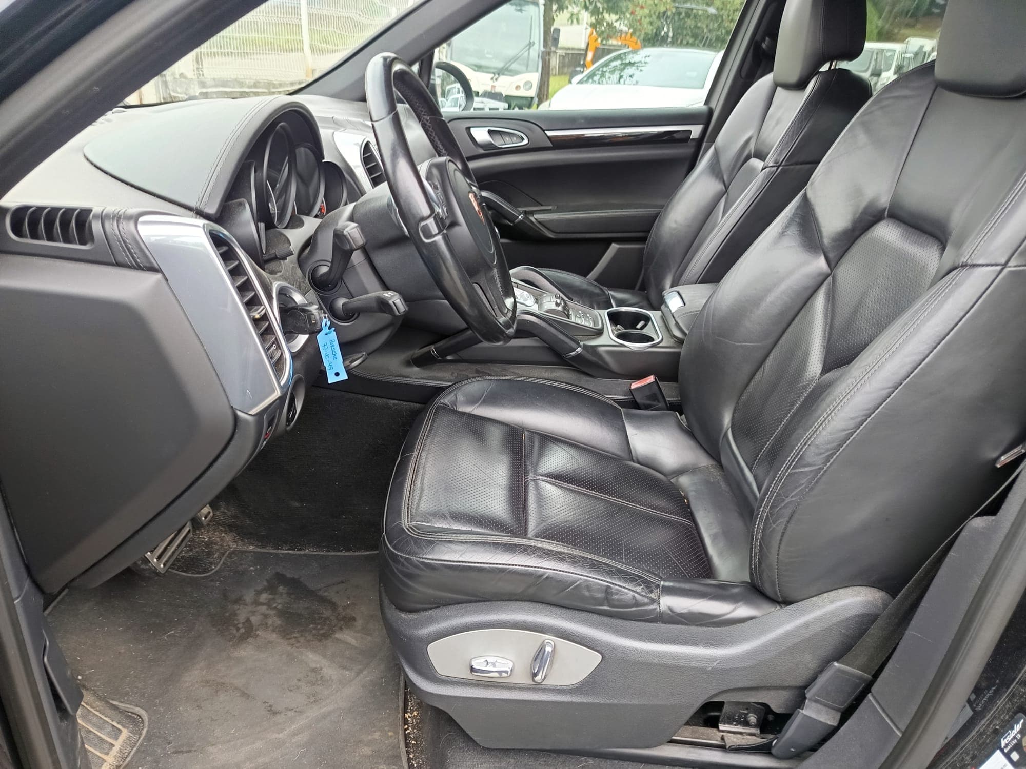 Porsche Cayenne S · Ano 2013 — image 19