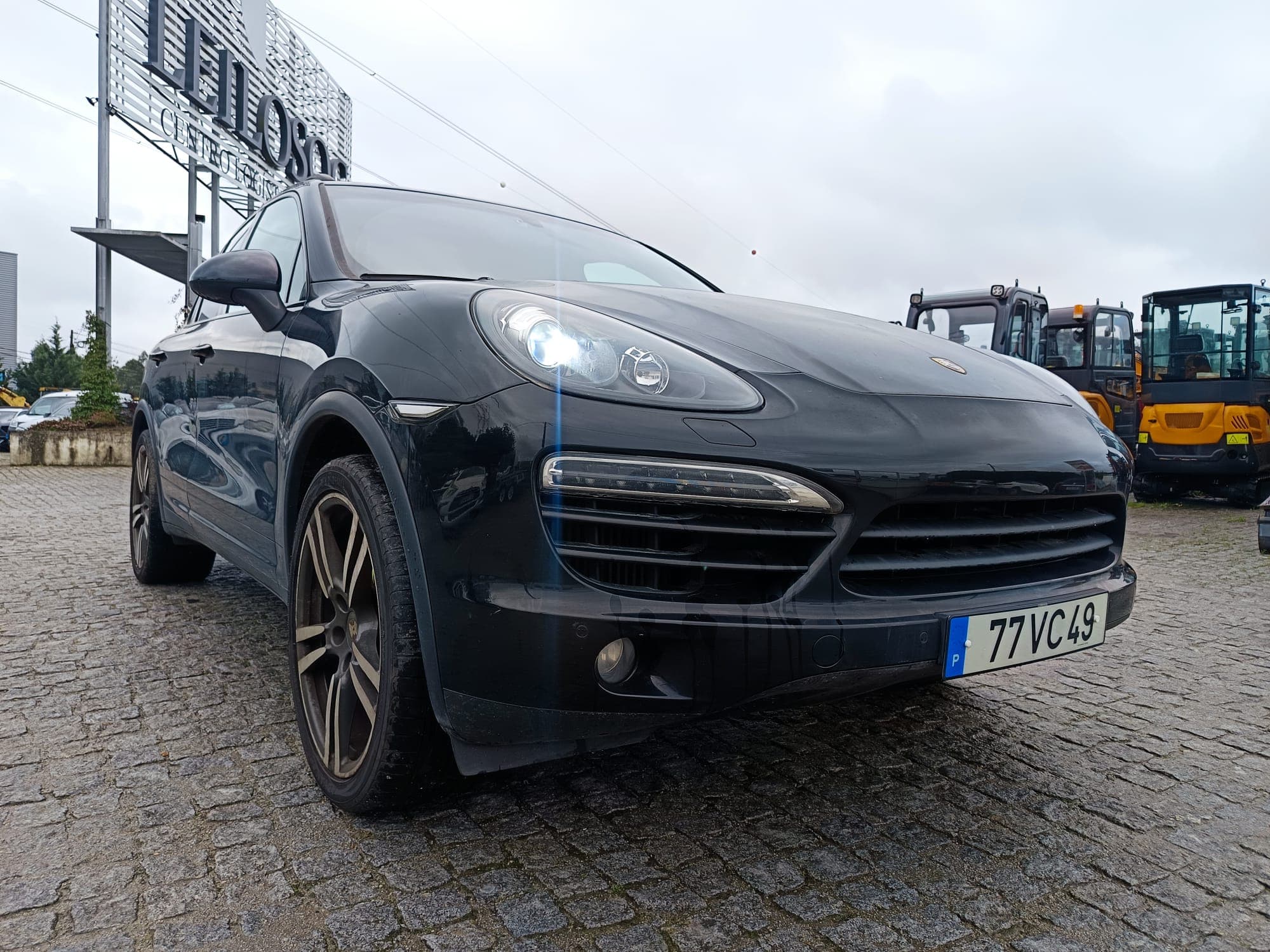 Porsche Cayenne S · Ano 2013 — image 4