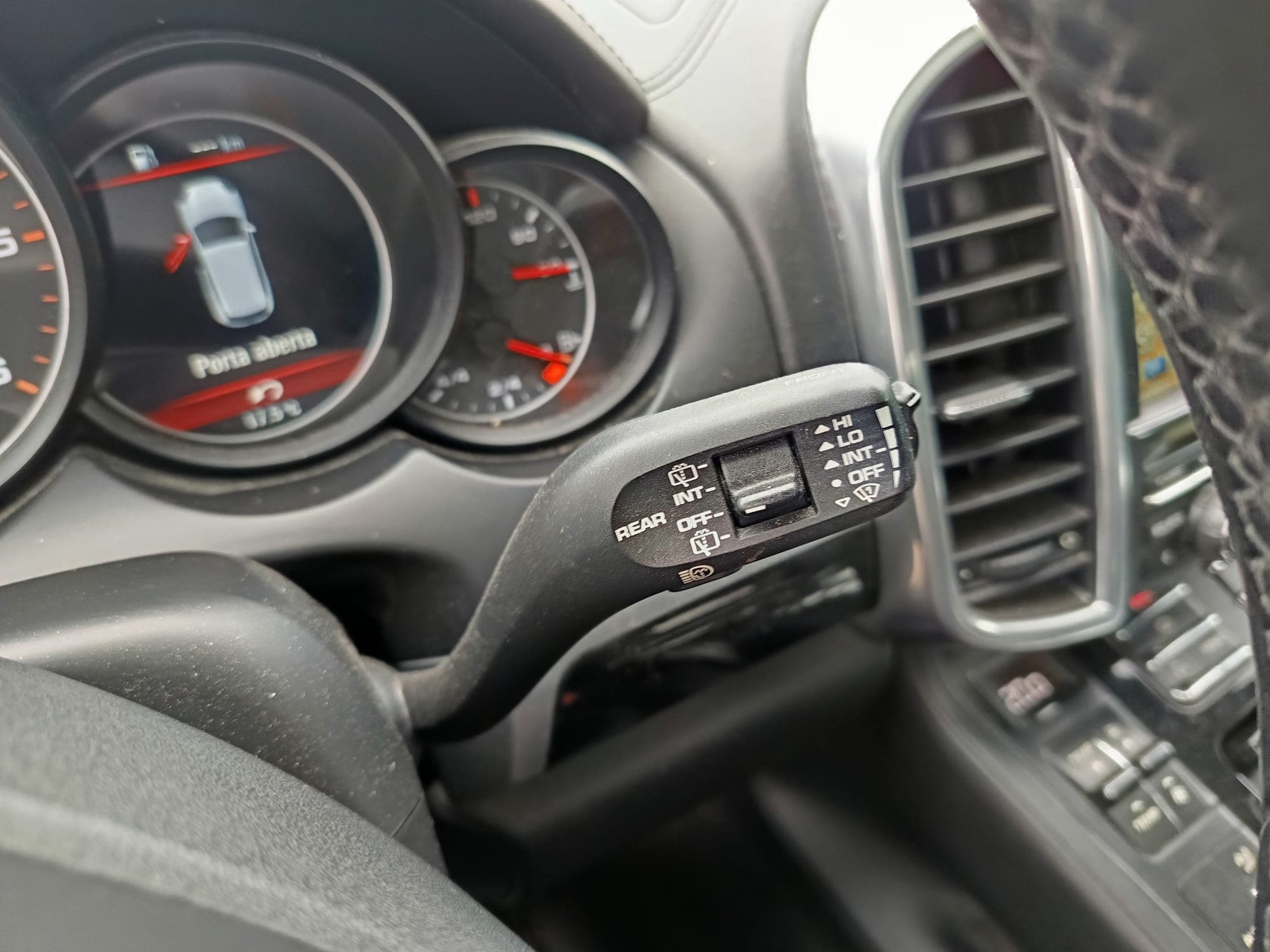 Porsche Cayenne S · Ano 2013 — image 12