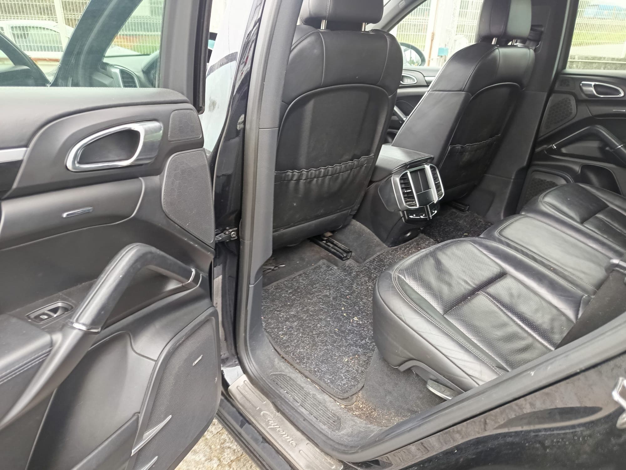 Porsche Cayenne S · Ano 2013 — image 33