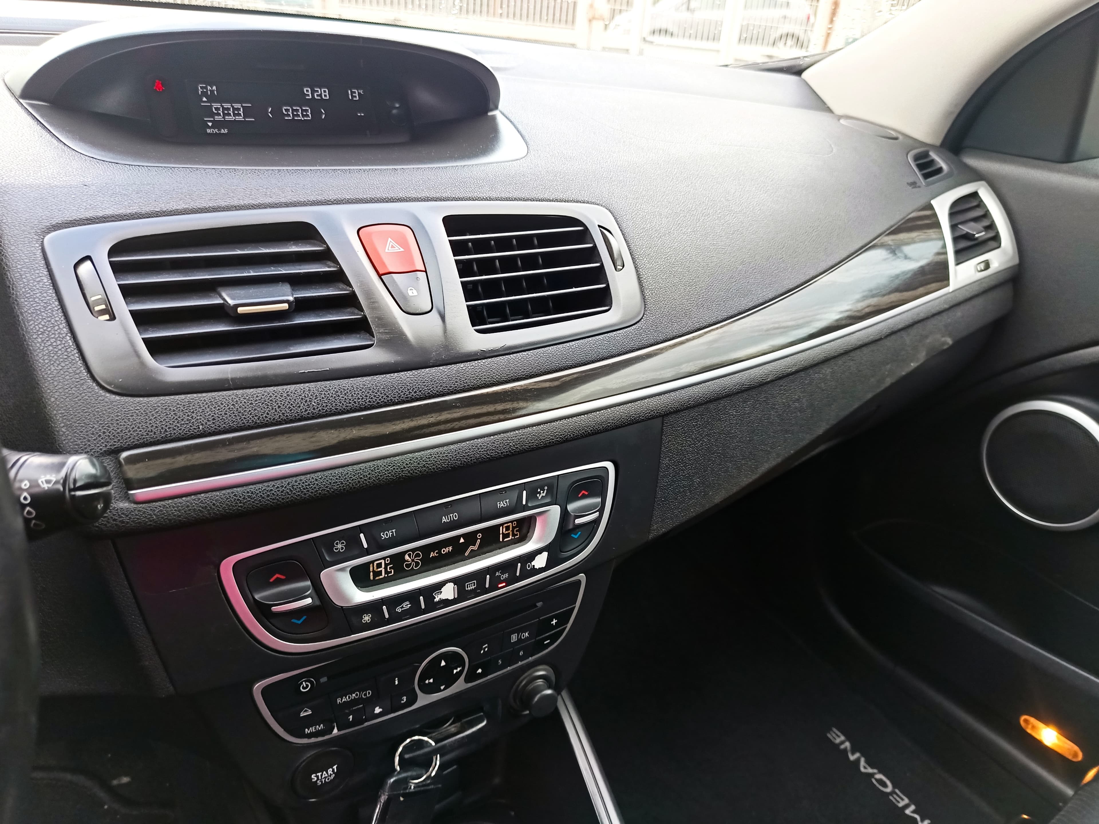 Renault Mégane · Ano 2009 — imagen 31