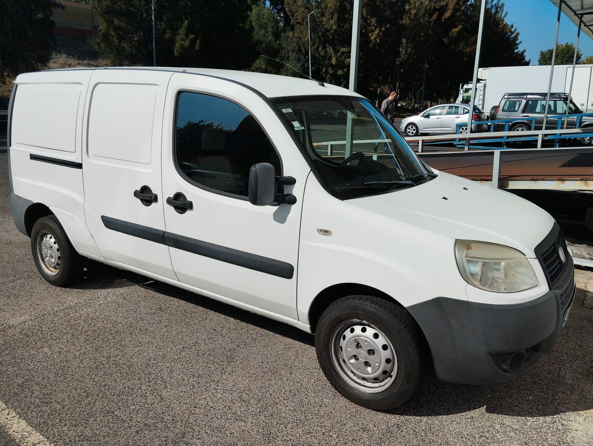 Fiat Doblo Cargo 1.3 D Multijet · Ano 2009 — imagem 1