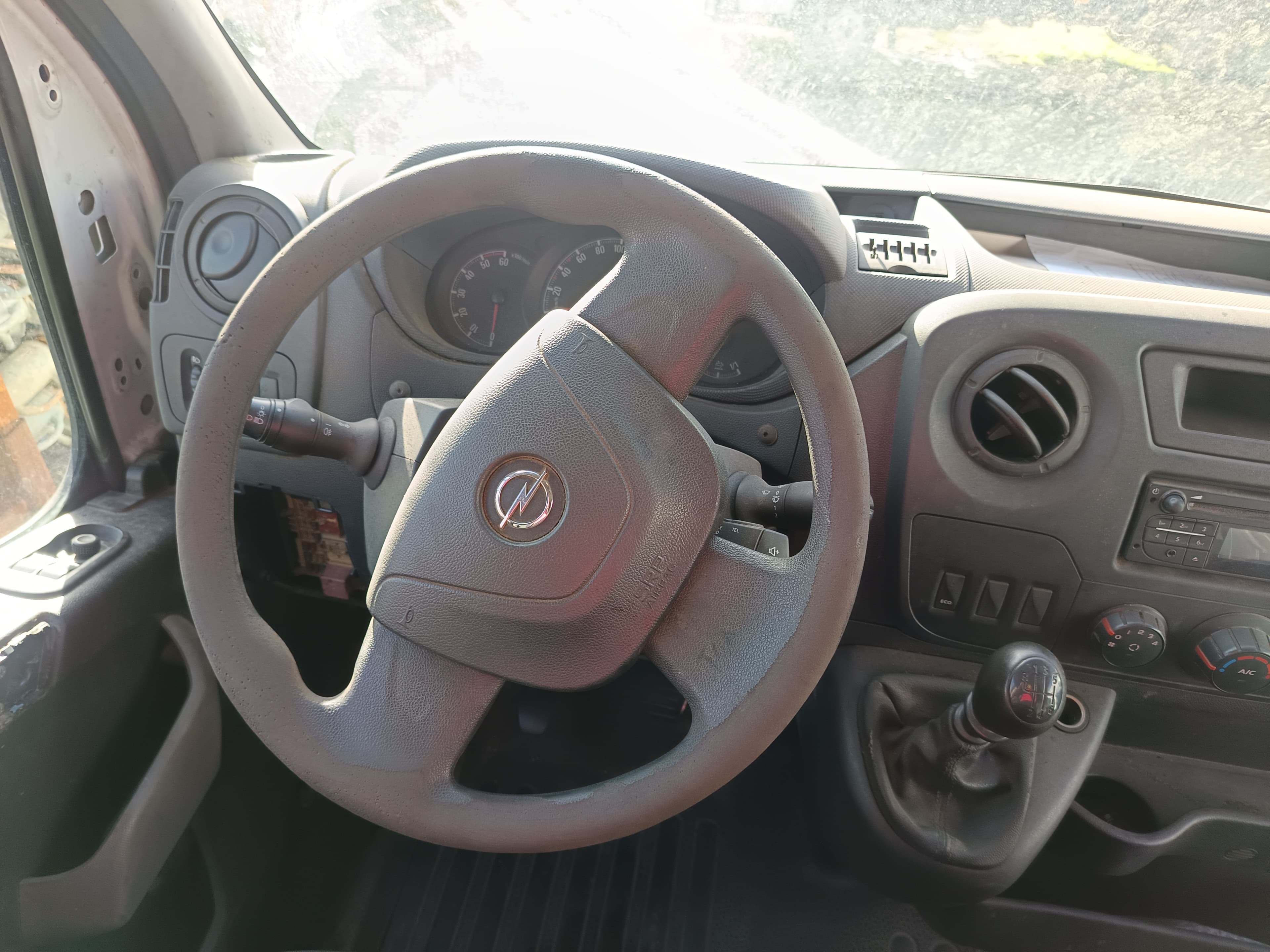 Opel Movano · Ano 2018 — imagem 29