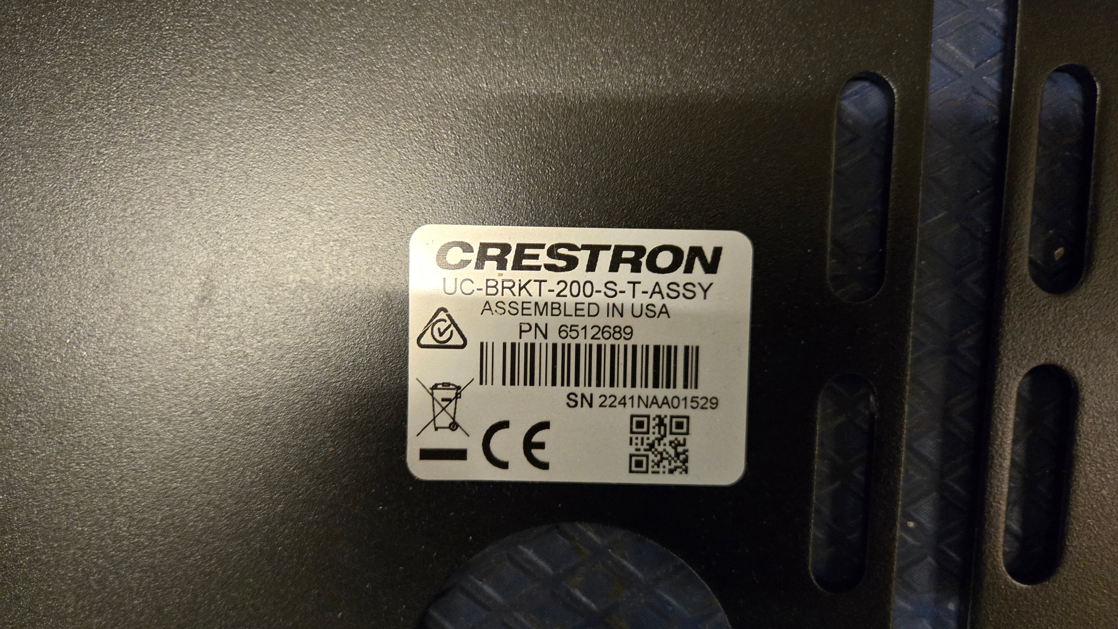 2 Supports Crestron UC-BRKT-200-S-T-ASSY — image 2