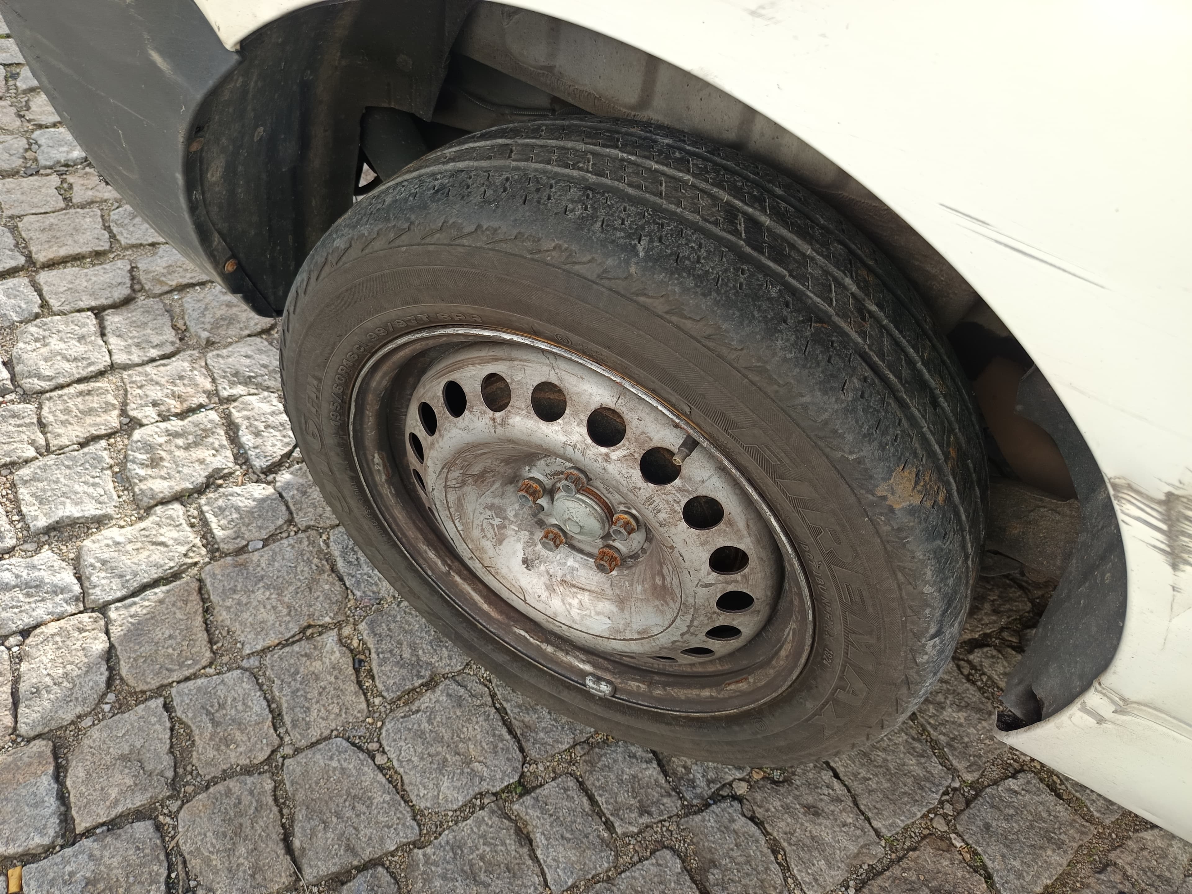 Opel Combo · Ano 2016 — imagen 11