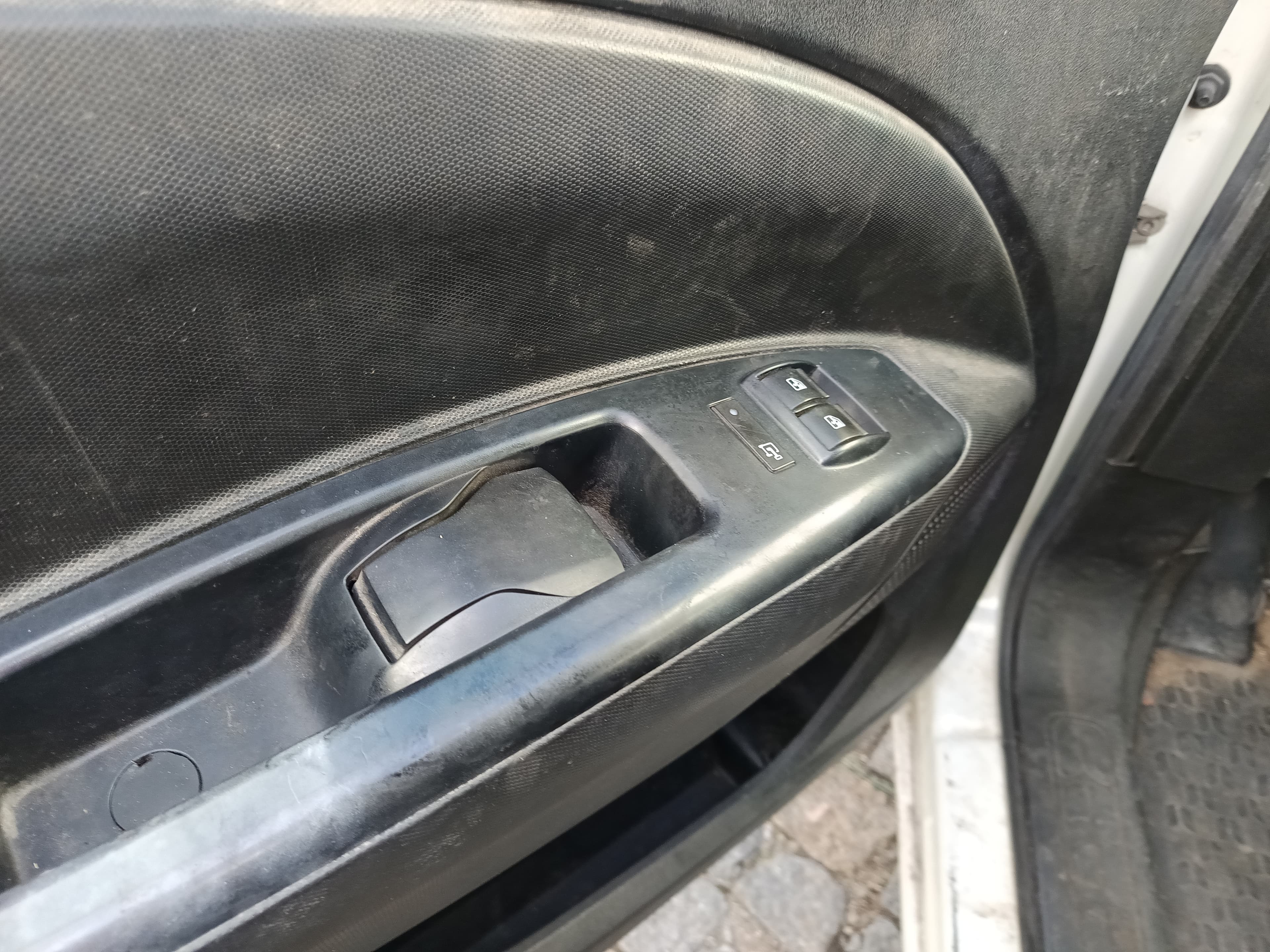 Opel Combo · Ano 2016 — imagen 26