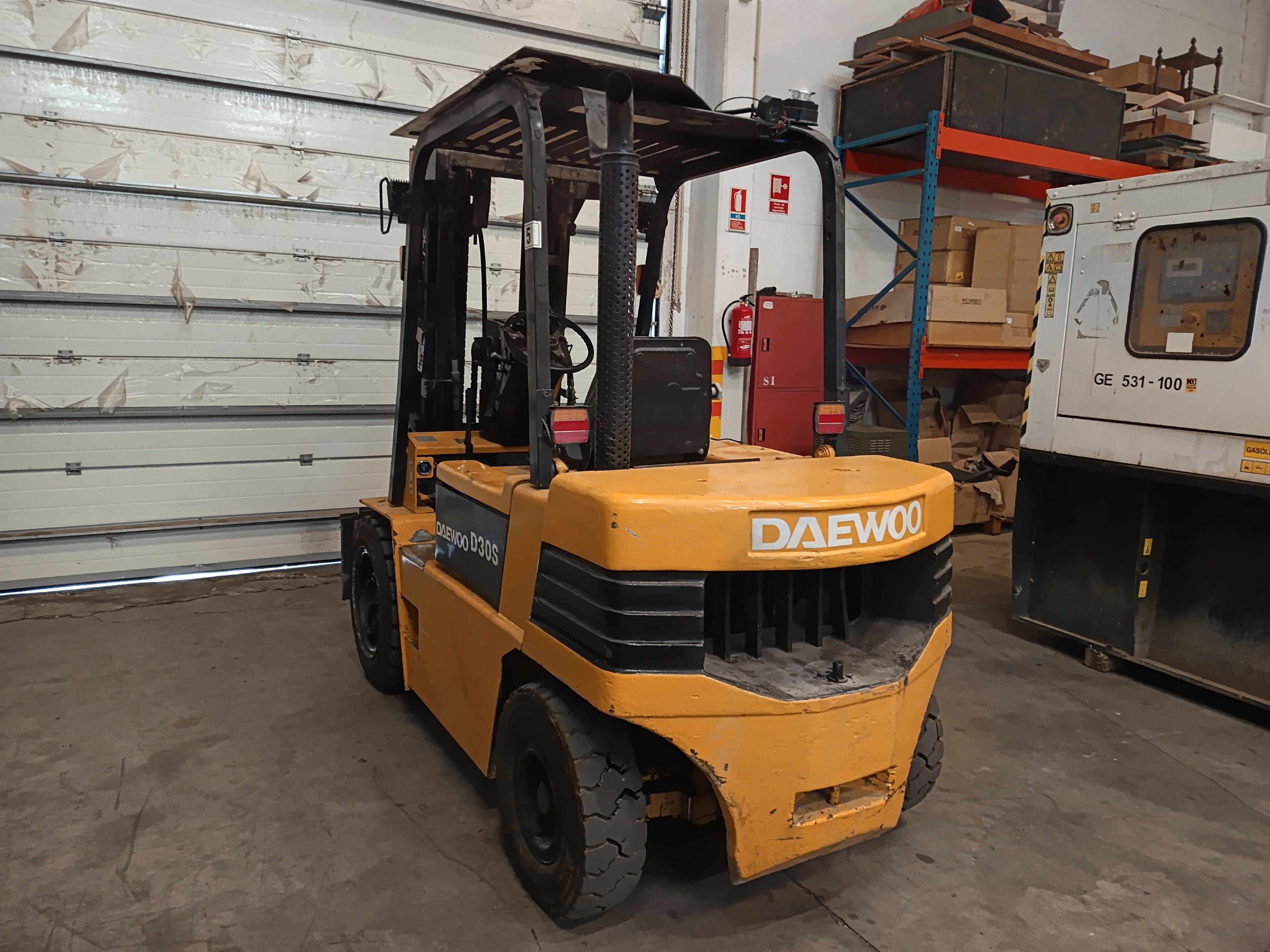 Empilhador Daewoo D30 S-2 — imagem 6