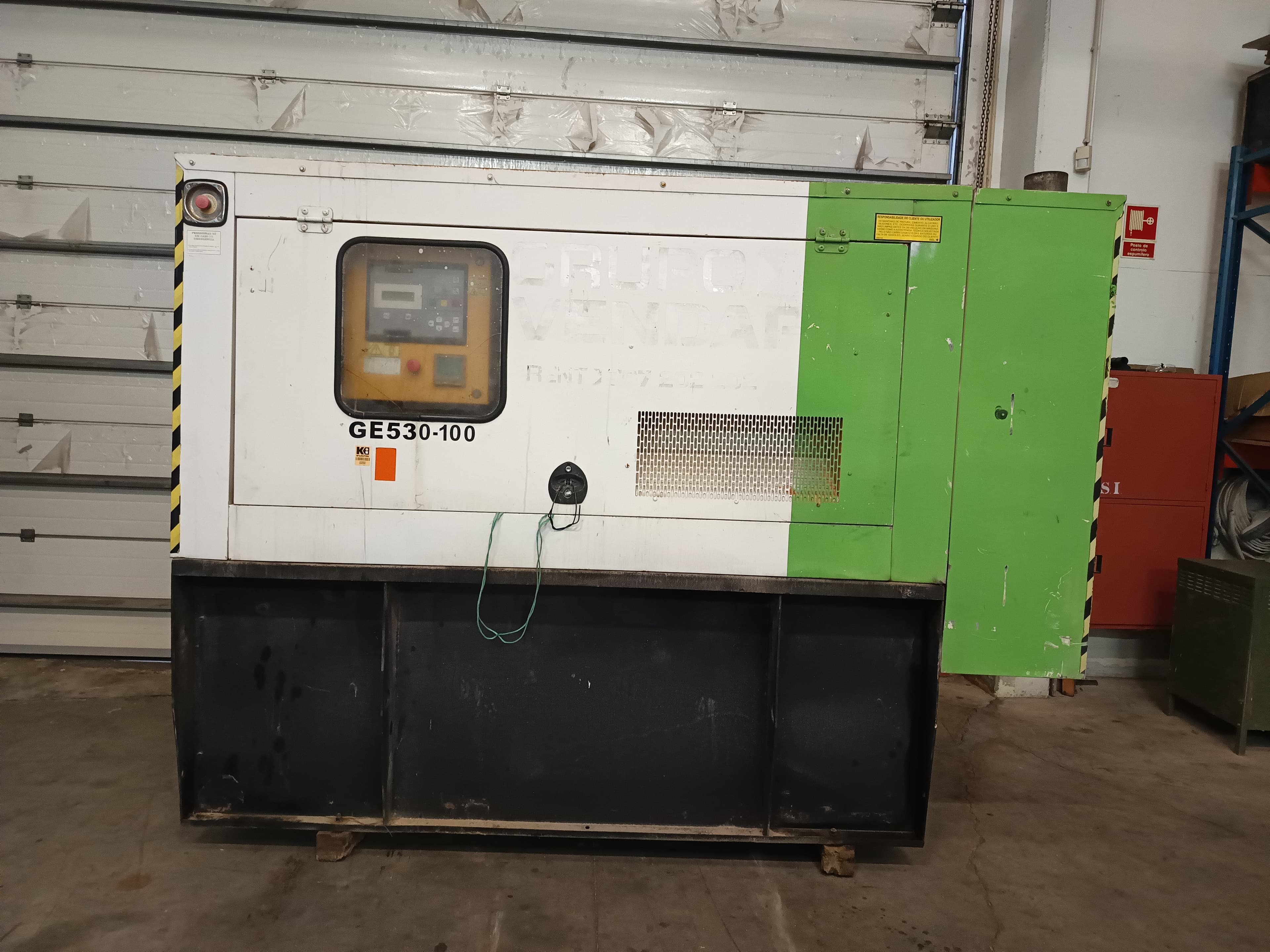 Gerador Olympian 100 kVA · Ano 2009