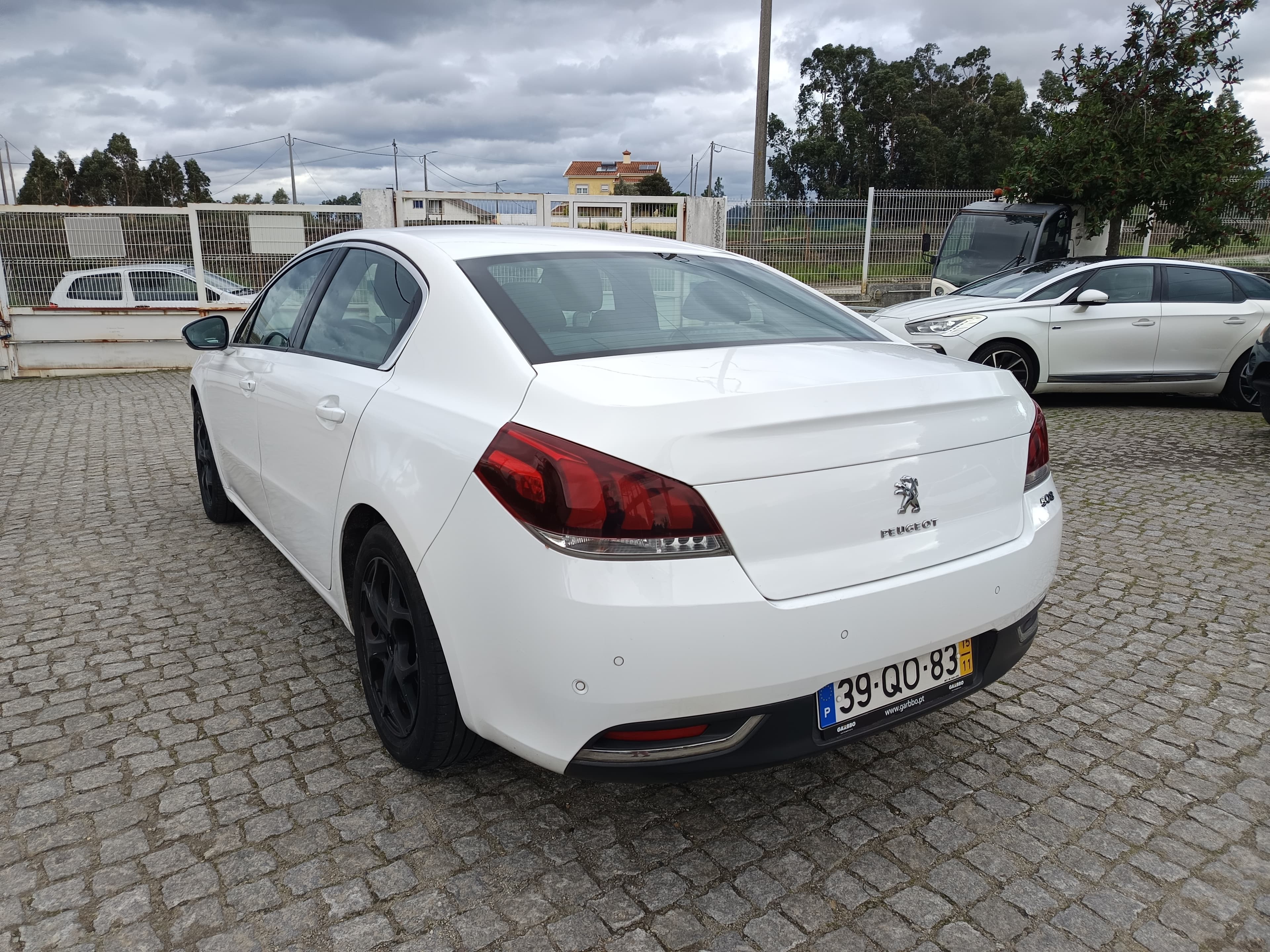Peugeot 508 1.6 BlueHDi · Ano 2015 — imagem 7