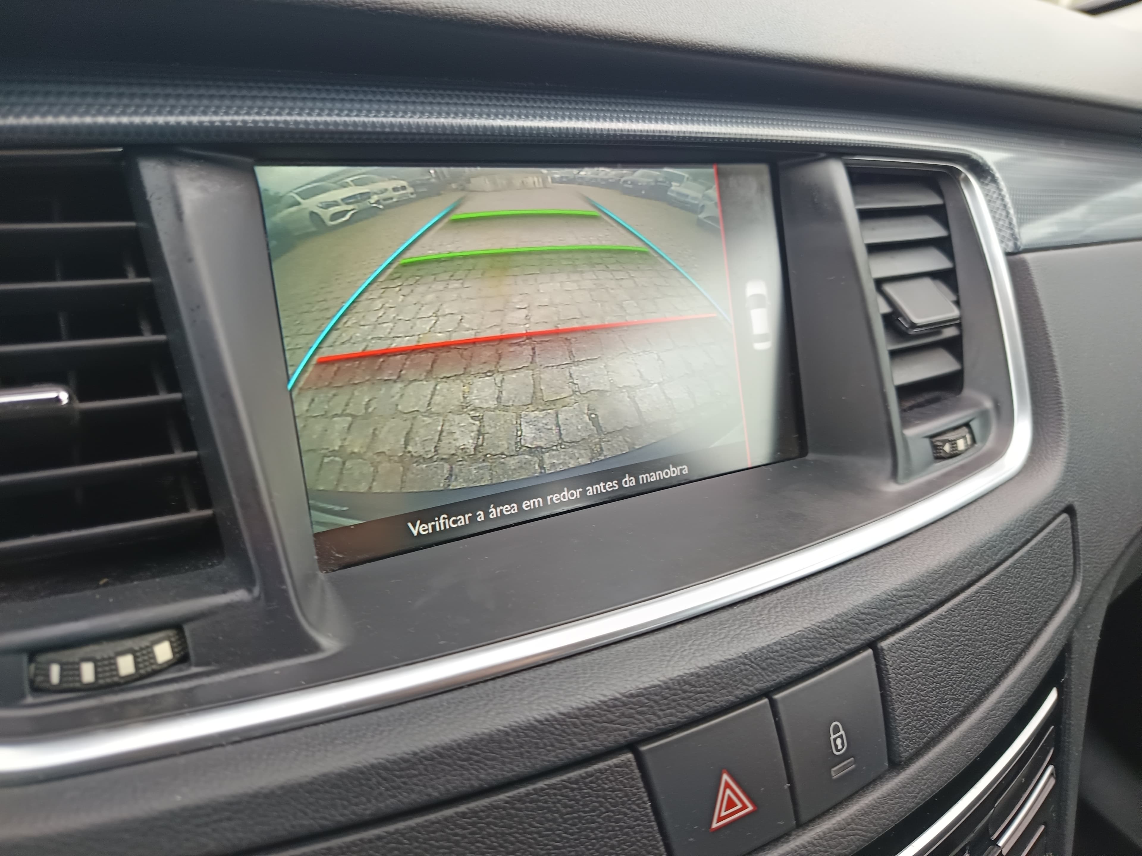 Peugeot 508 1.6 BlueHDi · Ano 2015 — imagem 44