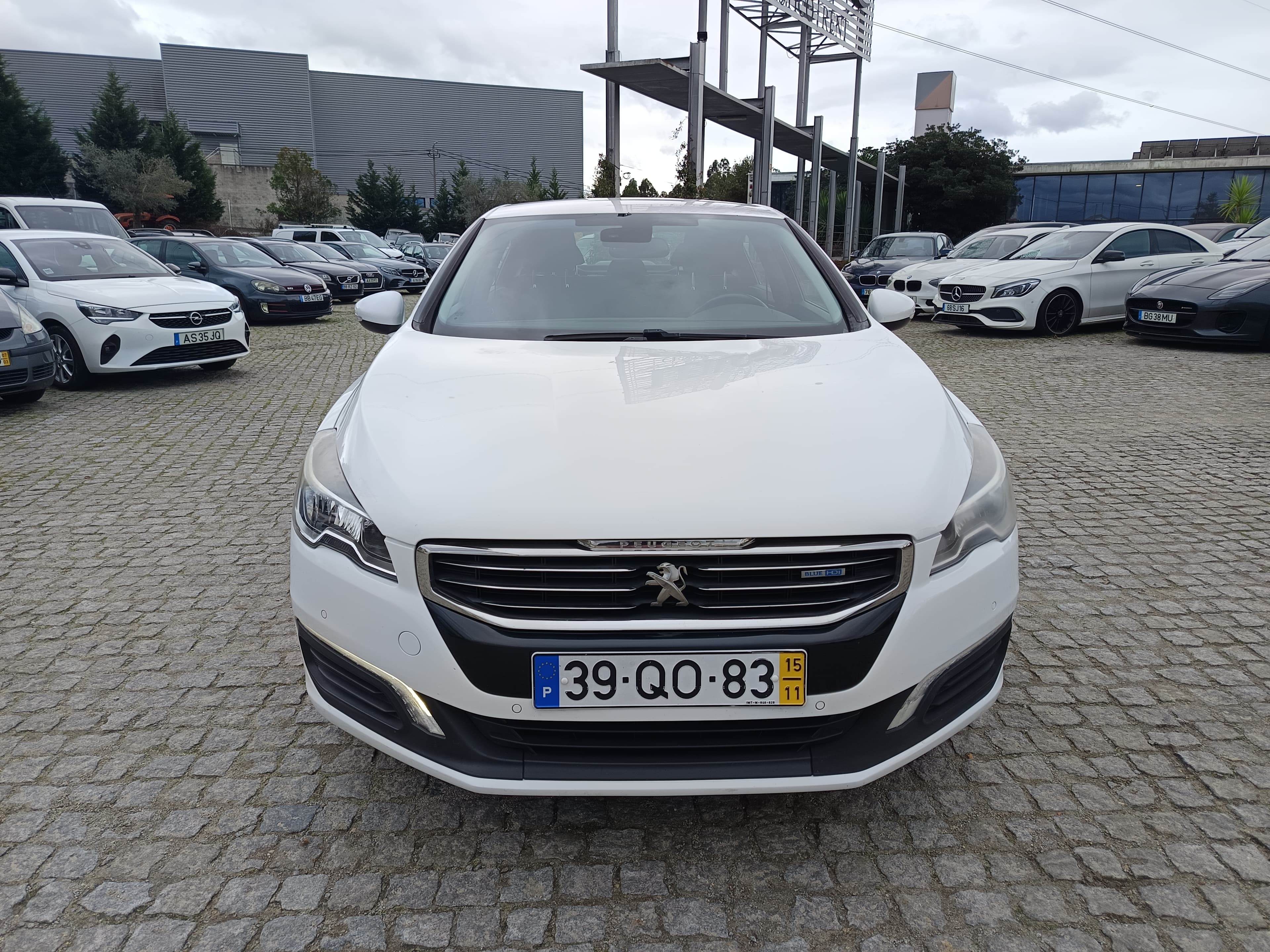 Peugeot 508 1.6 BlueHDi · Ano 2015 — imagem 2