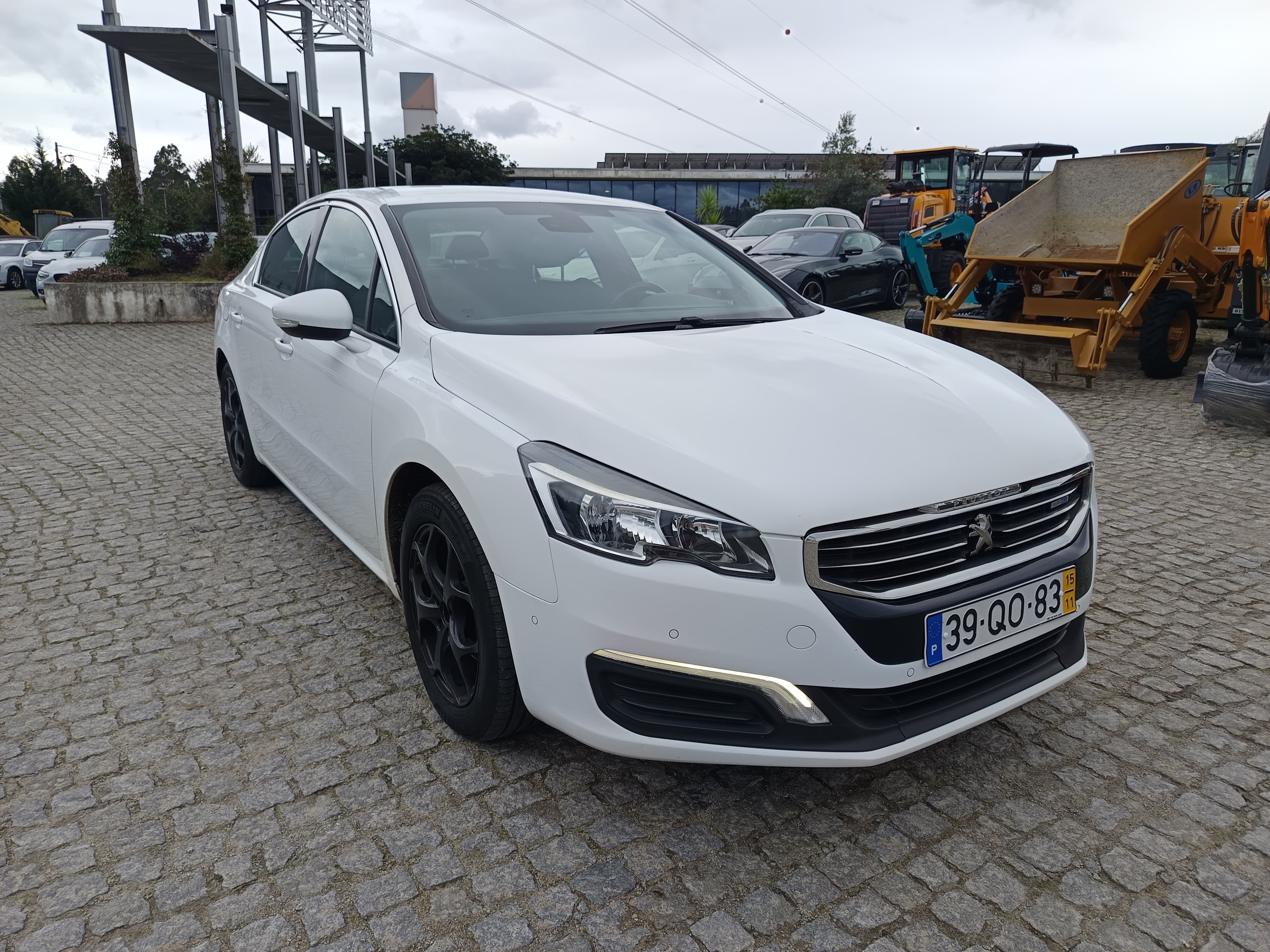 Peugeot 508 1.6 BlueHDi · Ano 2015 — imagem 3