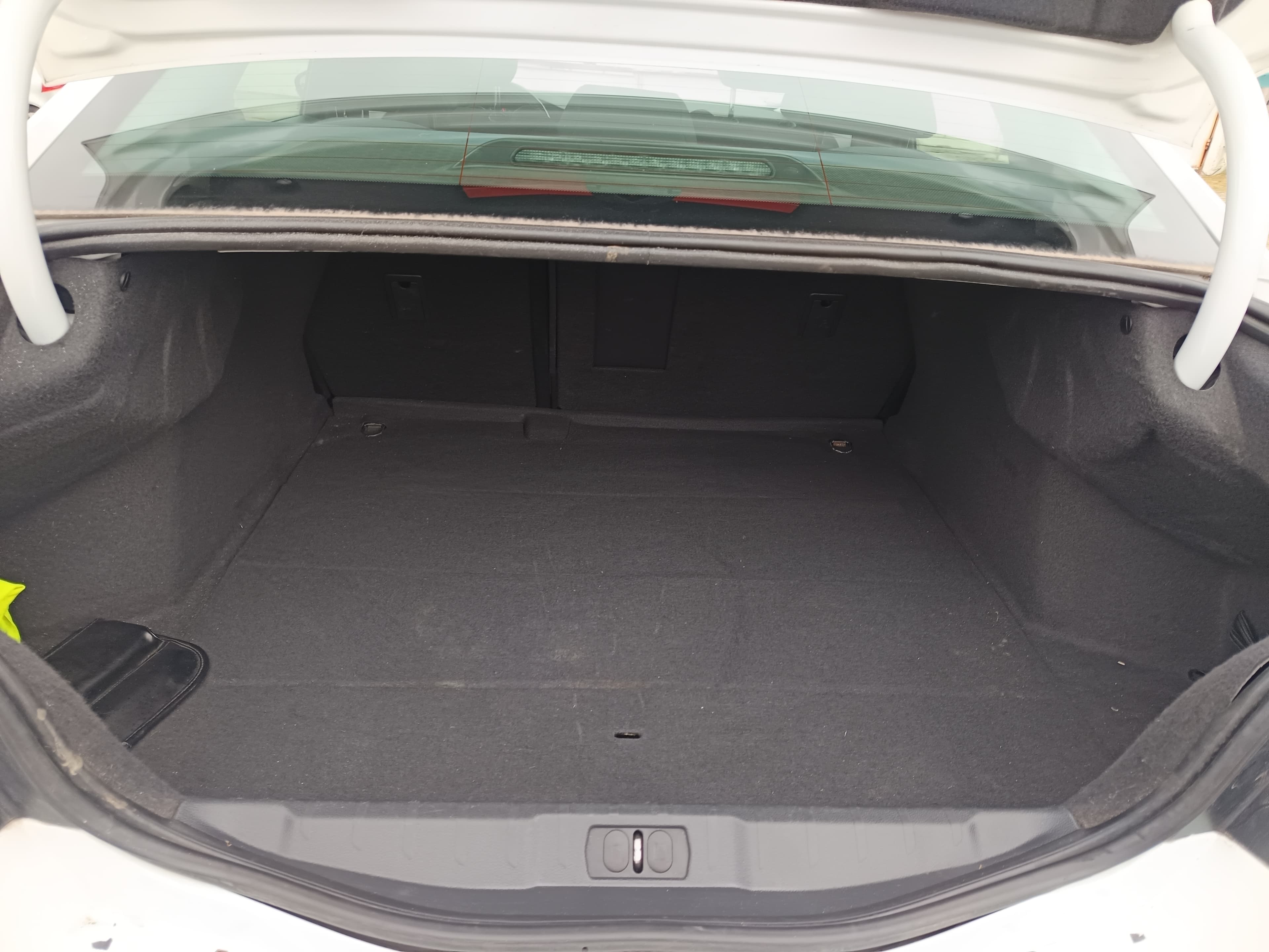 Peugeot 508 1.6 BlueHDi · Ano 2015 — imagem 18