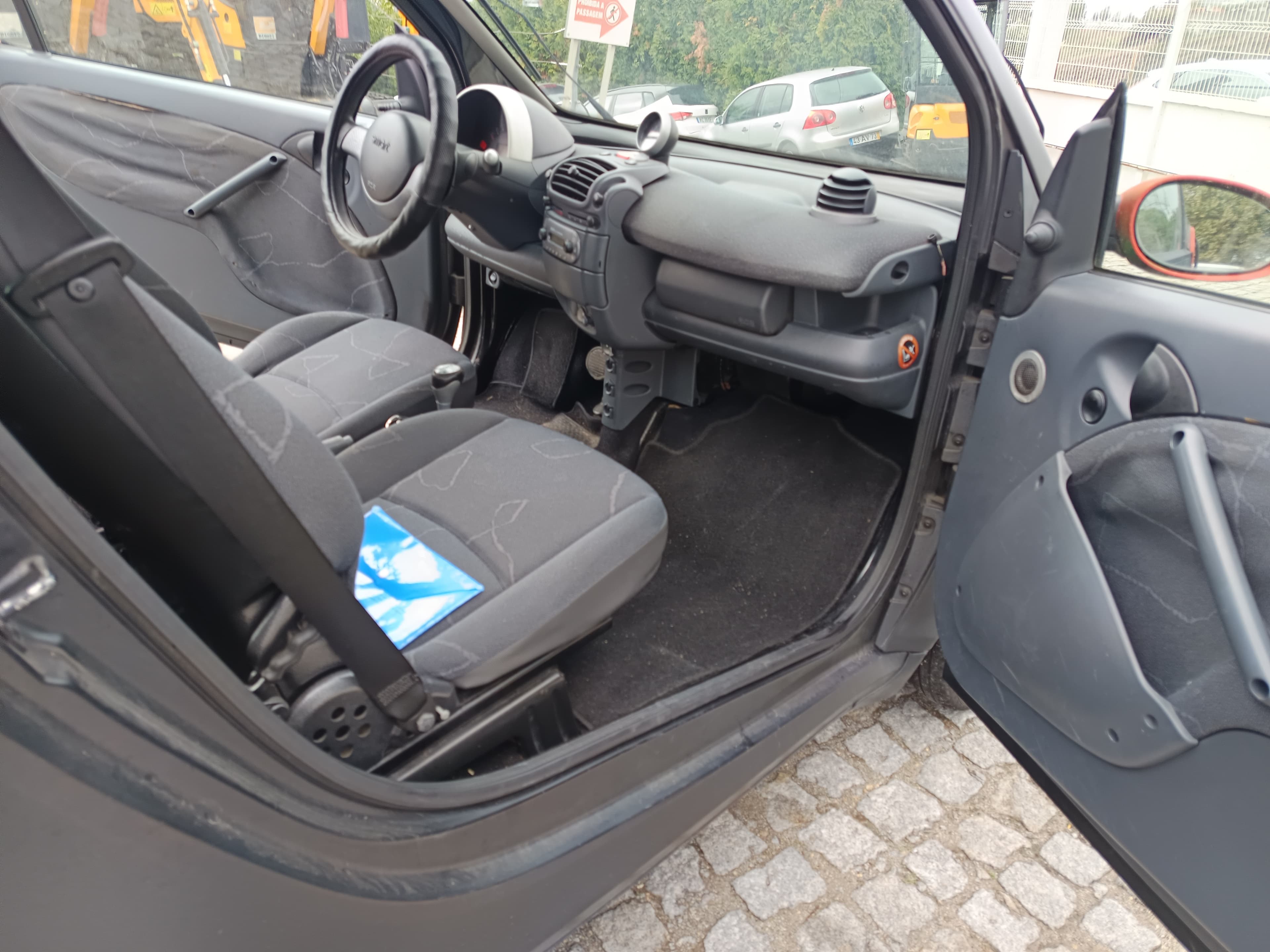 Smart City Coupé · Ano 2002 — image 15