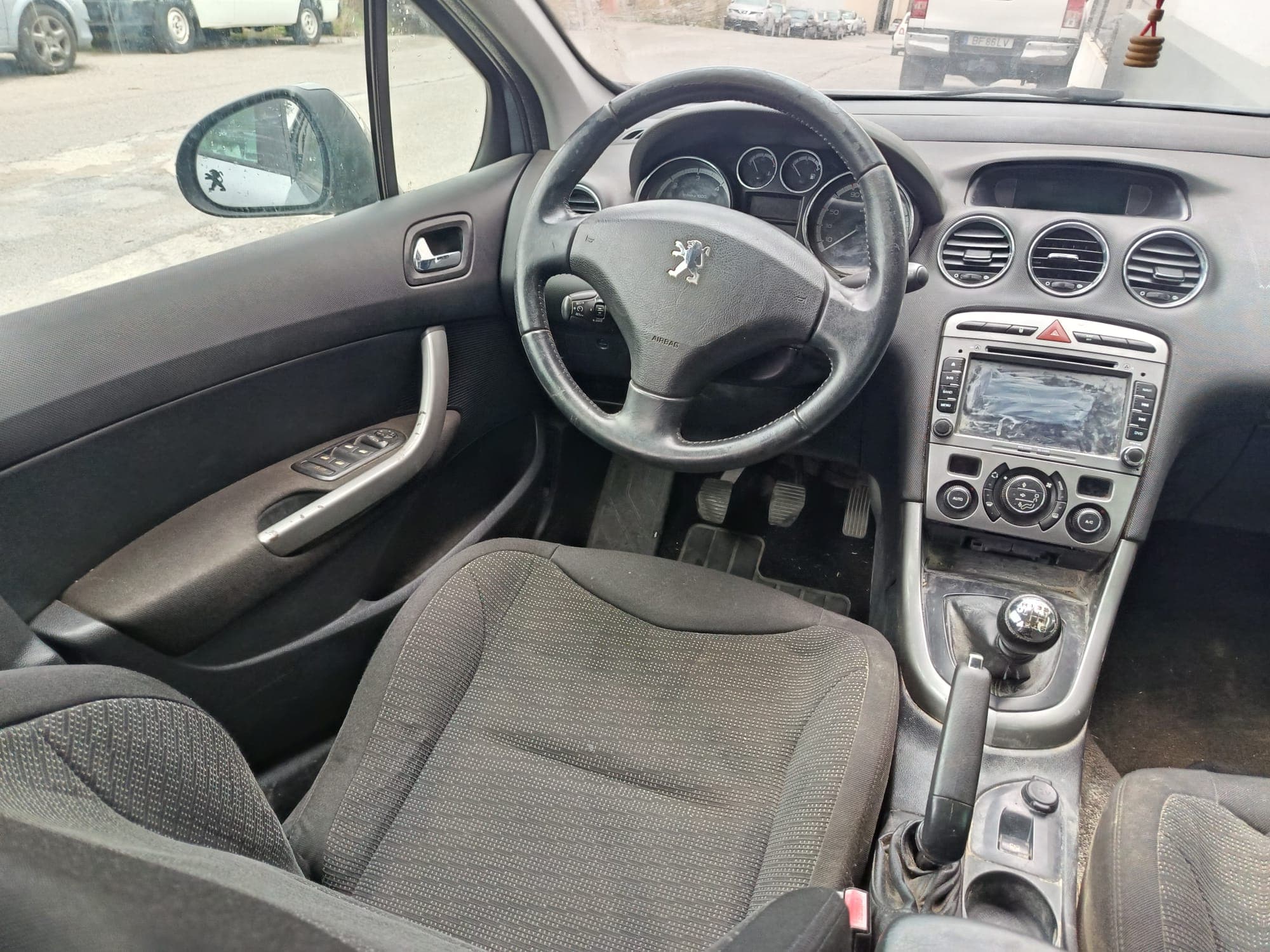 Peugeot 308 SW · Ano 2010 — imagen 8