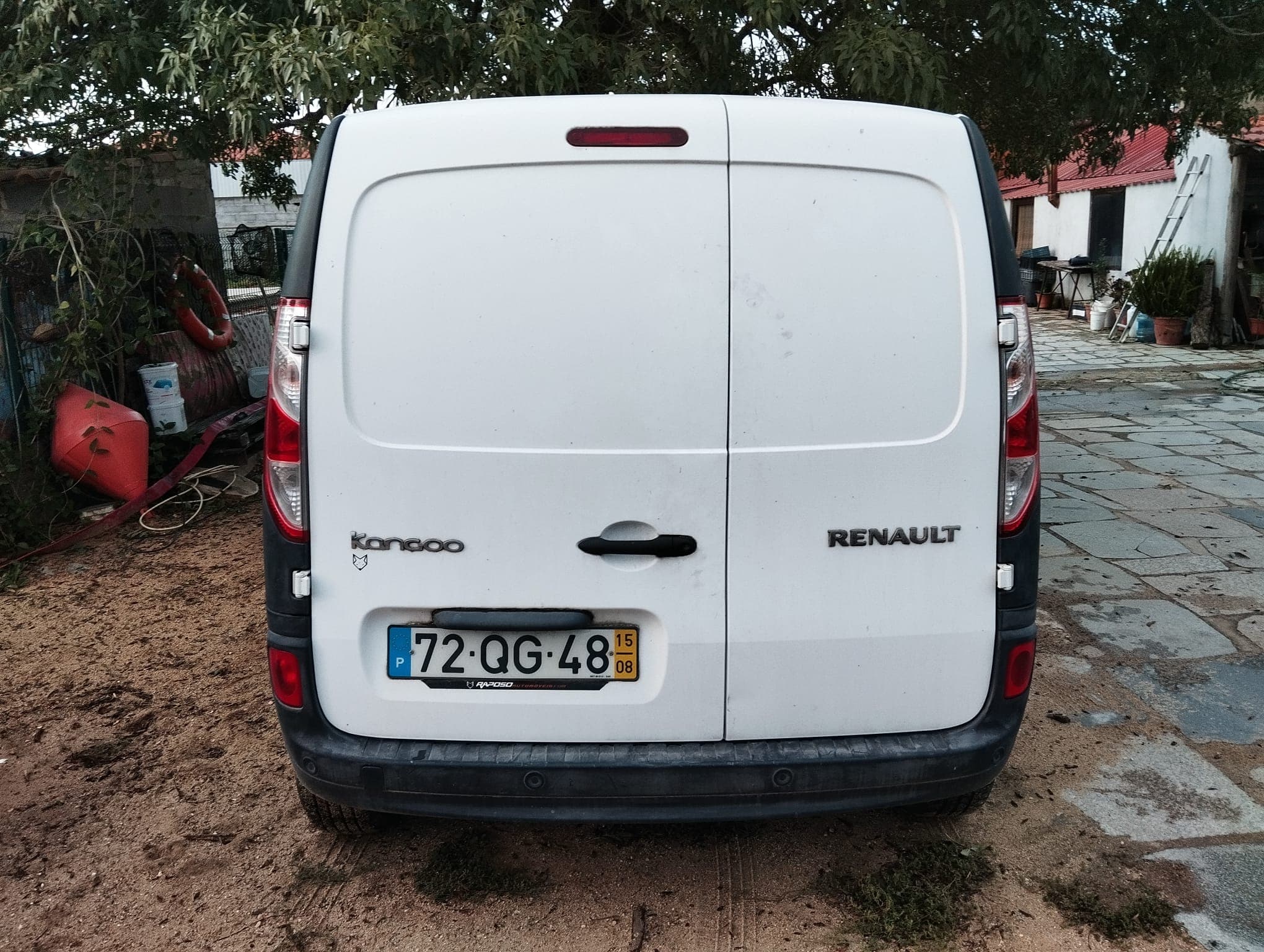 Renault Kangoo 1.5 DCi · Ano 2015 — image 5