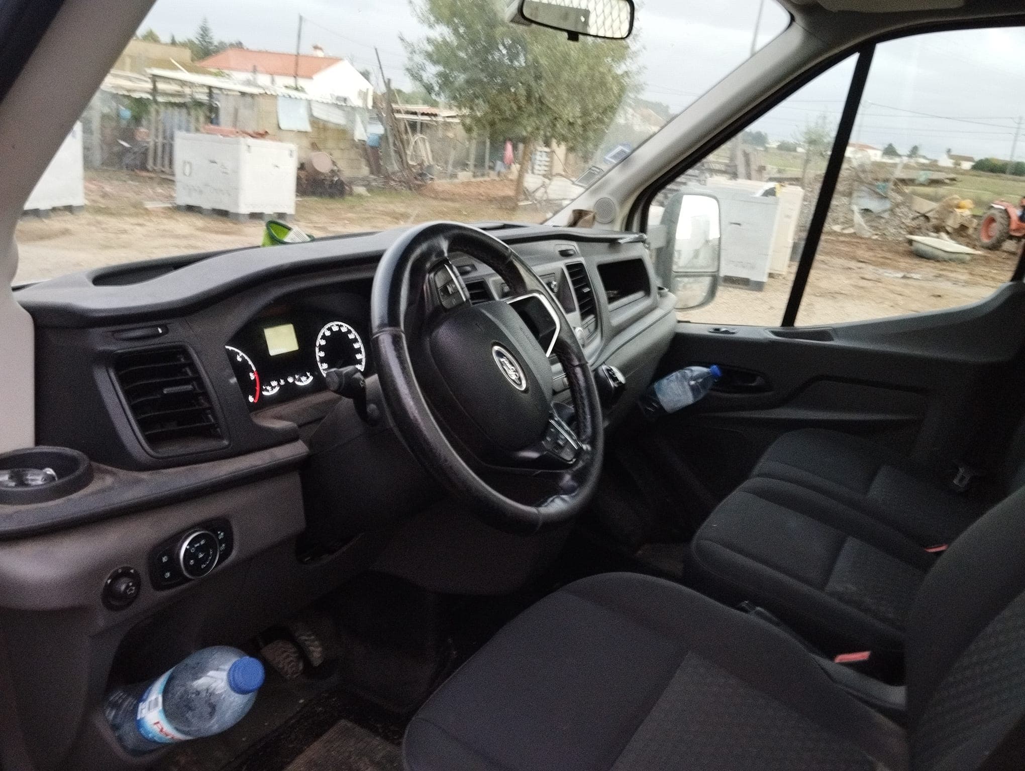 Ford Transit 2.0 · Ano 2019 — imagen 7