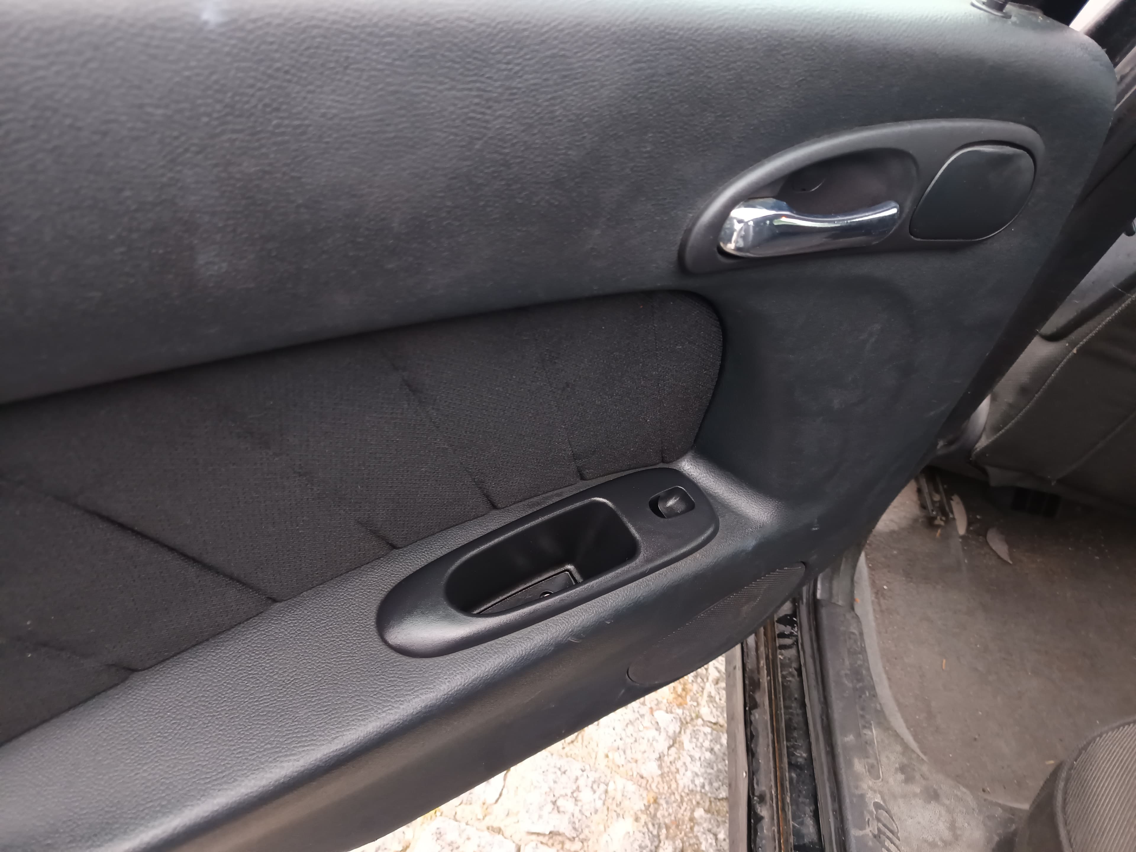 Alfa Romeo 156 · Ano 2001 — imagem 35