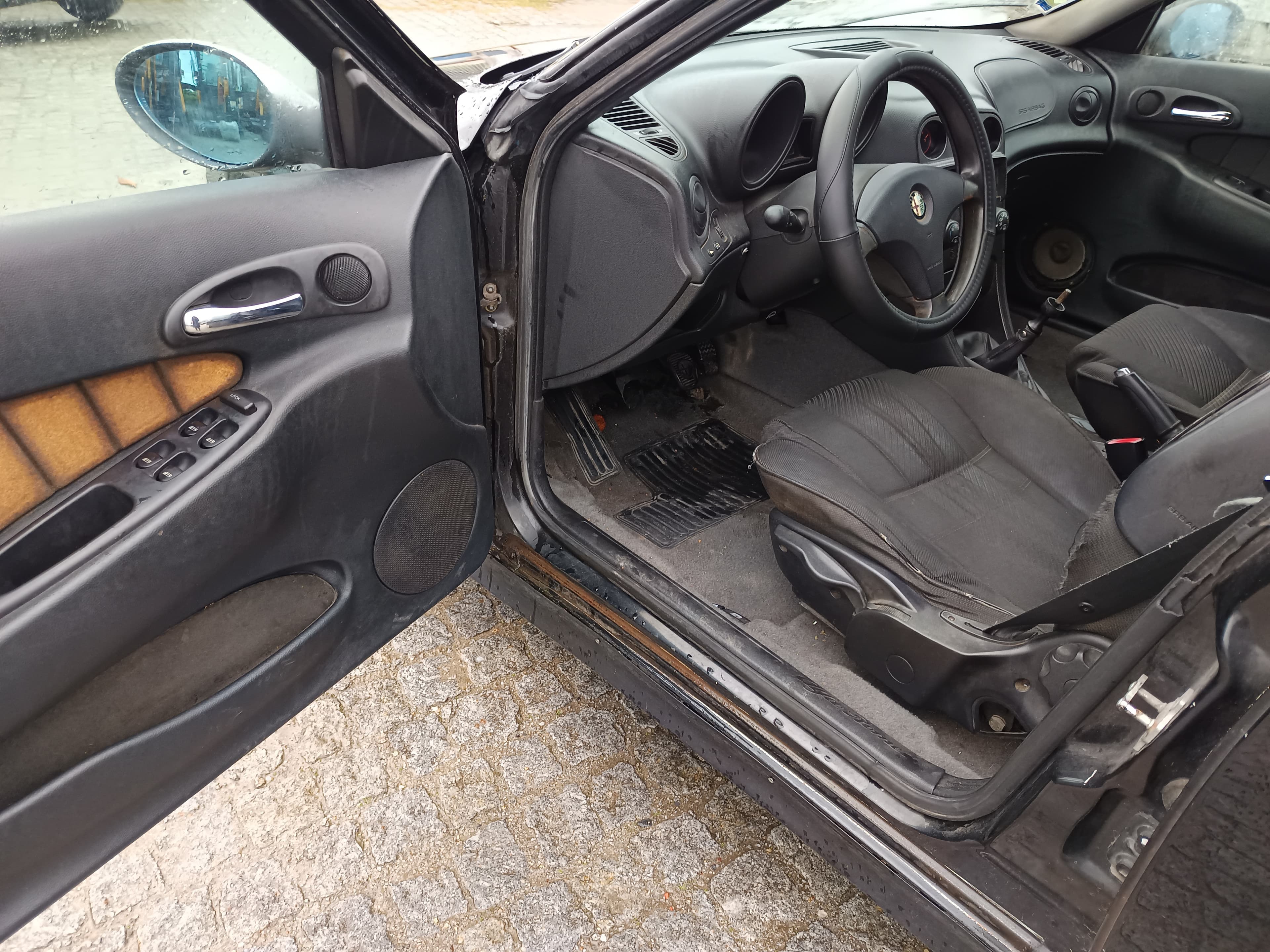 Alfa Romeo 156 · Ano 2001 — imagem 37