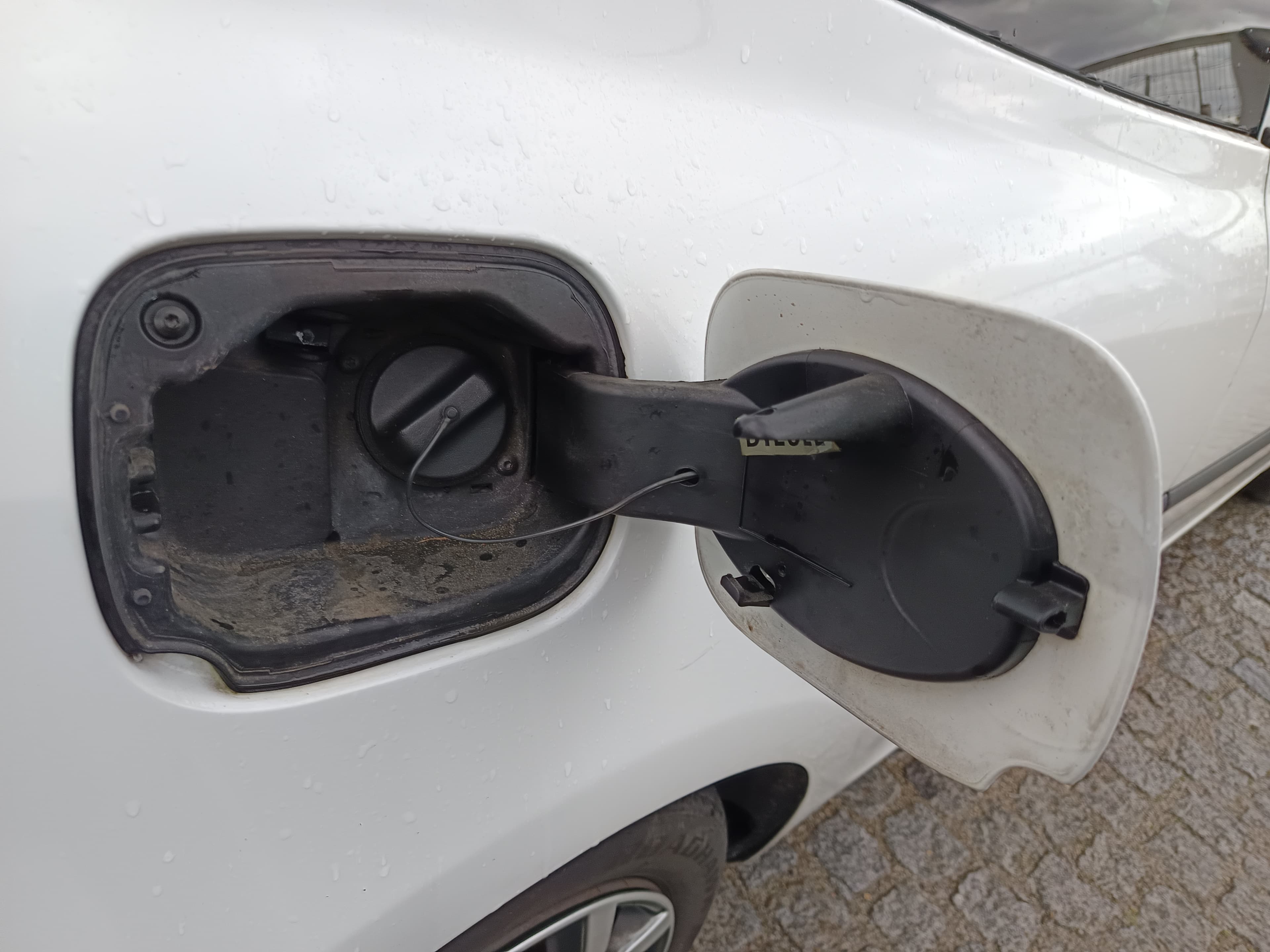 Renault Clio 1.5 dCi · Año 2012 — imagen 8