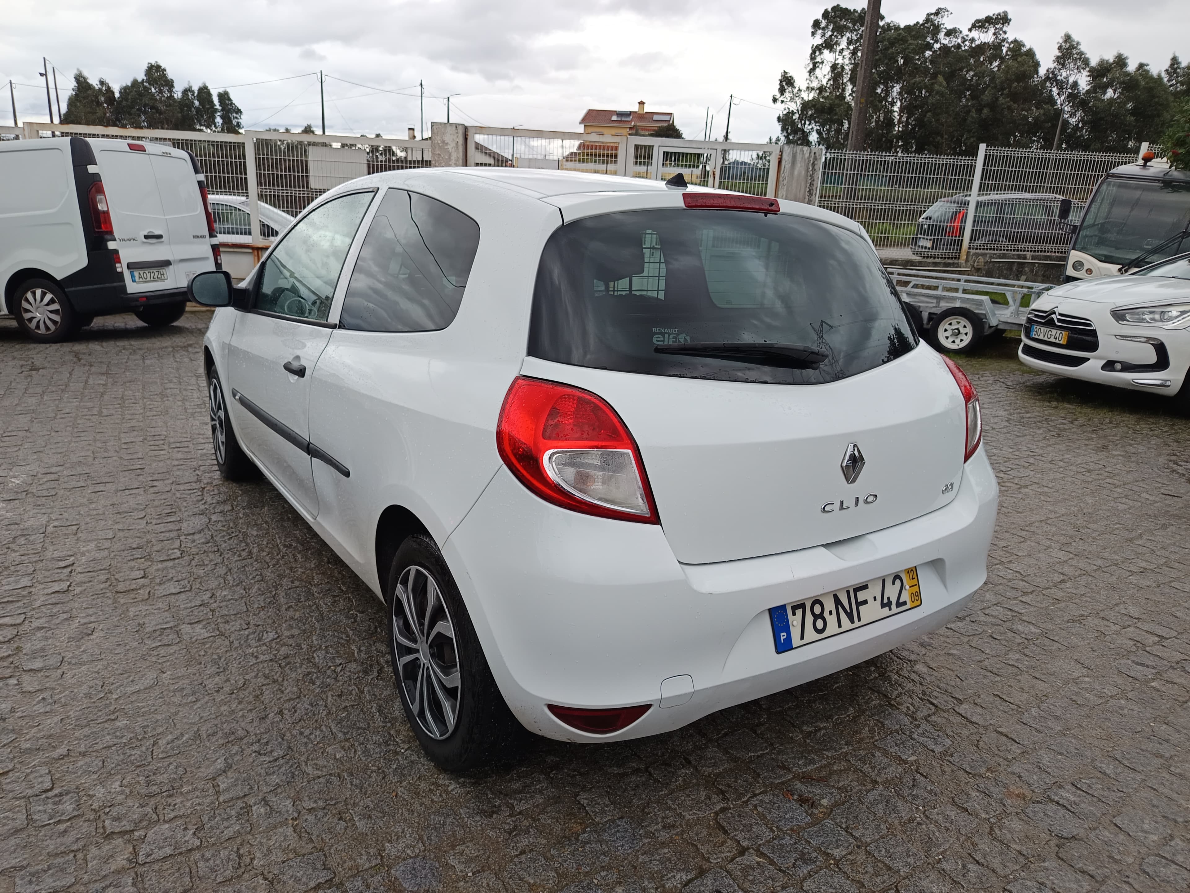 Renault Clio 1.5 dCi · Año 2012 — imagen 6