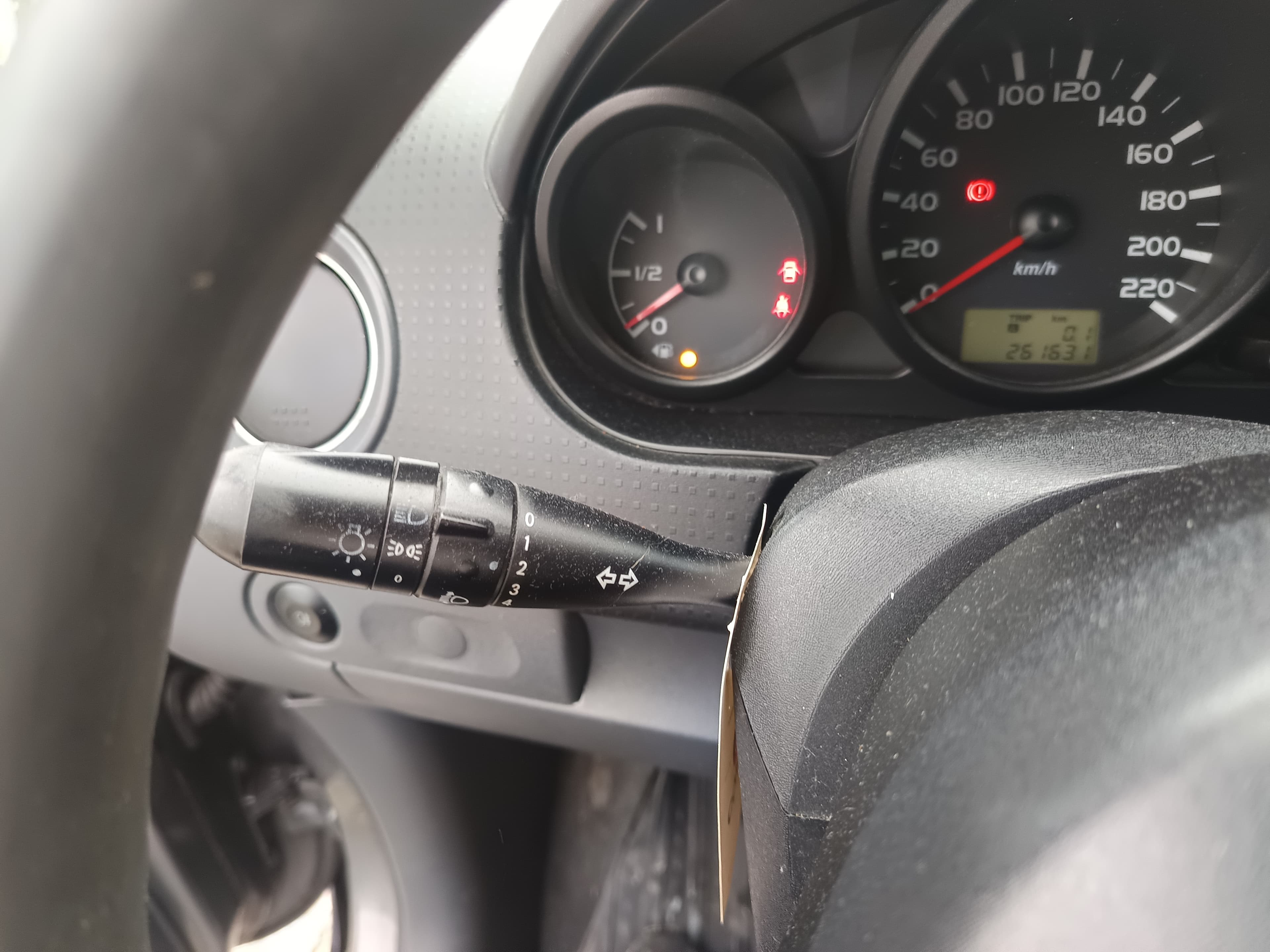 Mitsubishi Colt CZ3 · Ano 2006 — imagem 45