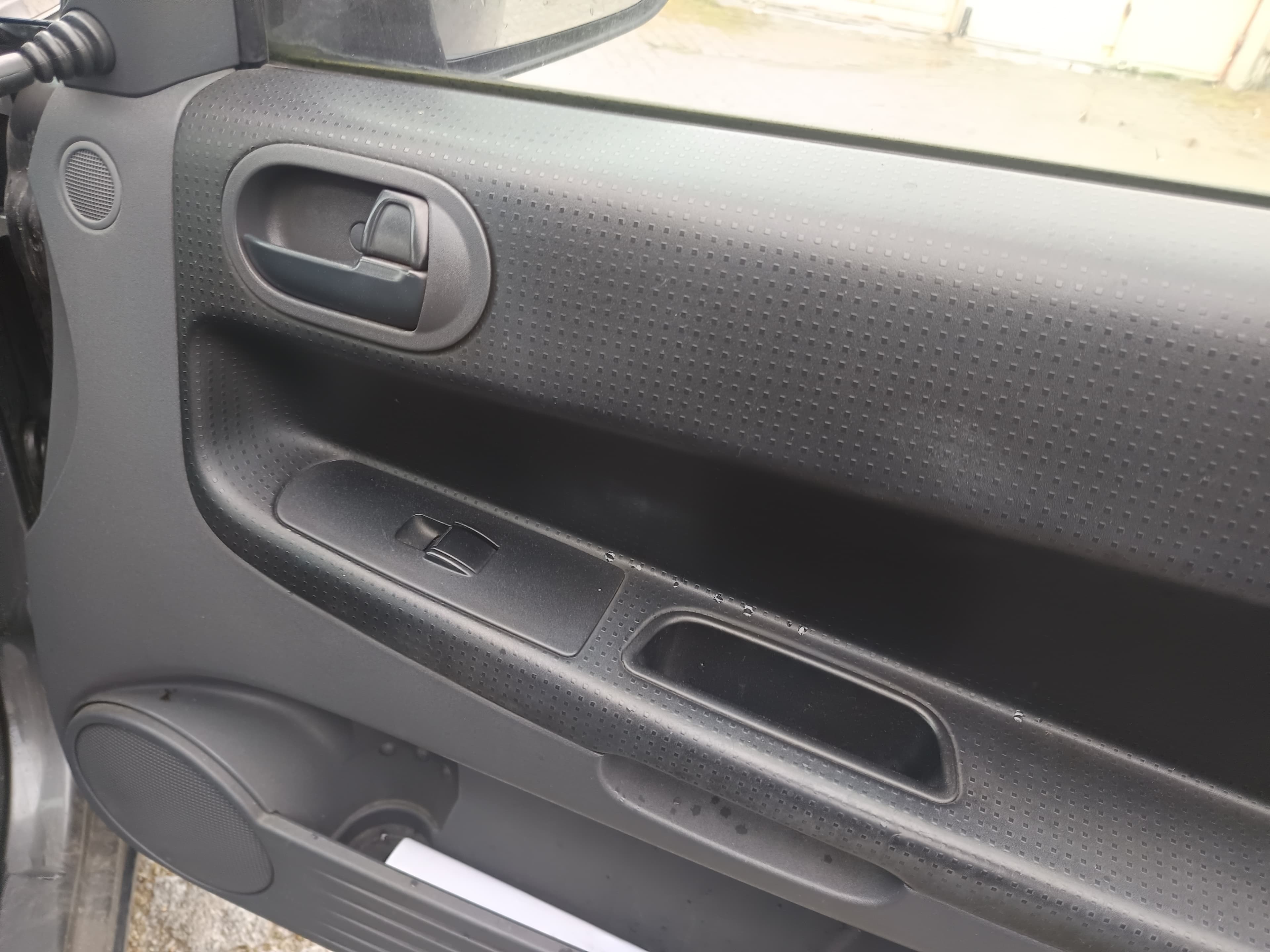 Mitsubishi Colt CZ3 · Ano 2006 — imagem 23