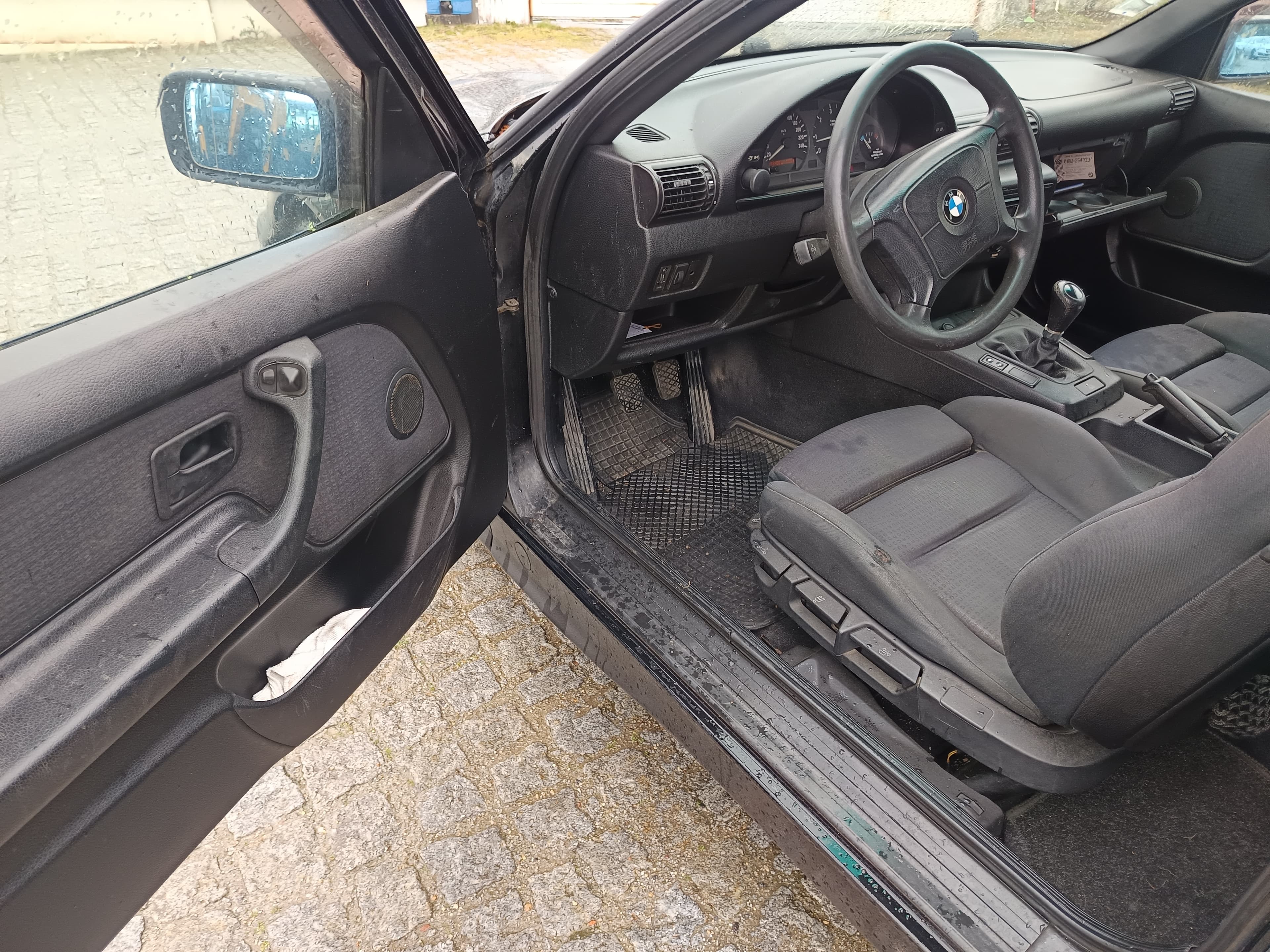 BMW Série 3 · Ano 1998 — image 20