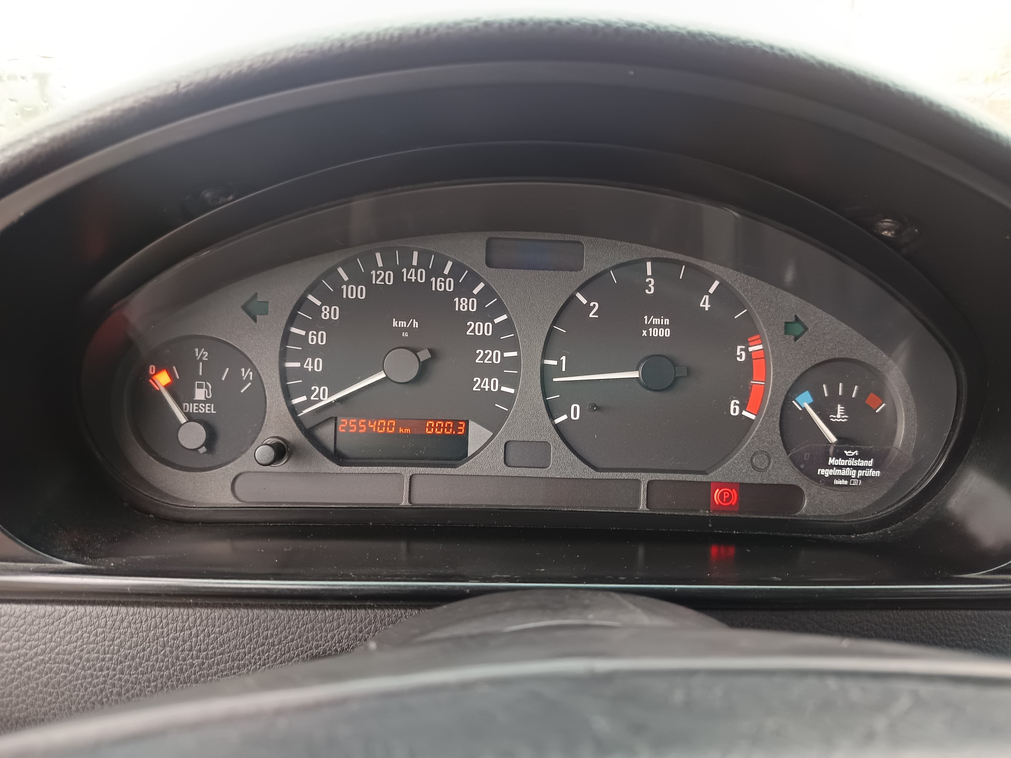 BMW Série 3 · Ano 1998 — image 29