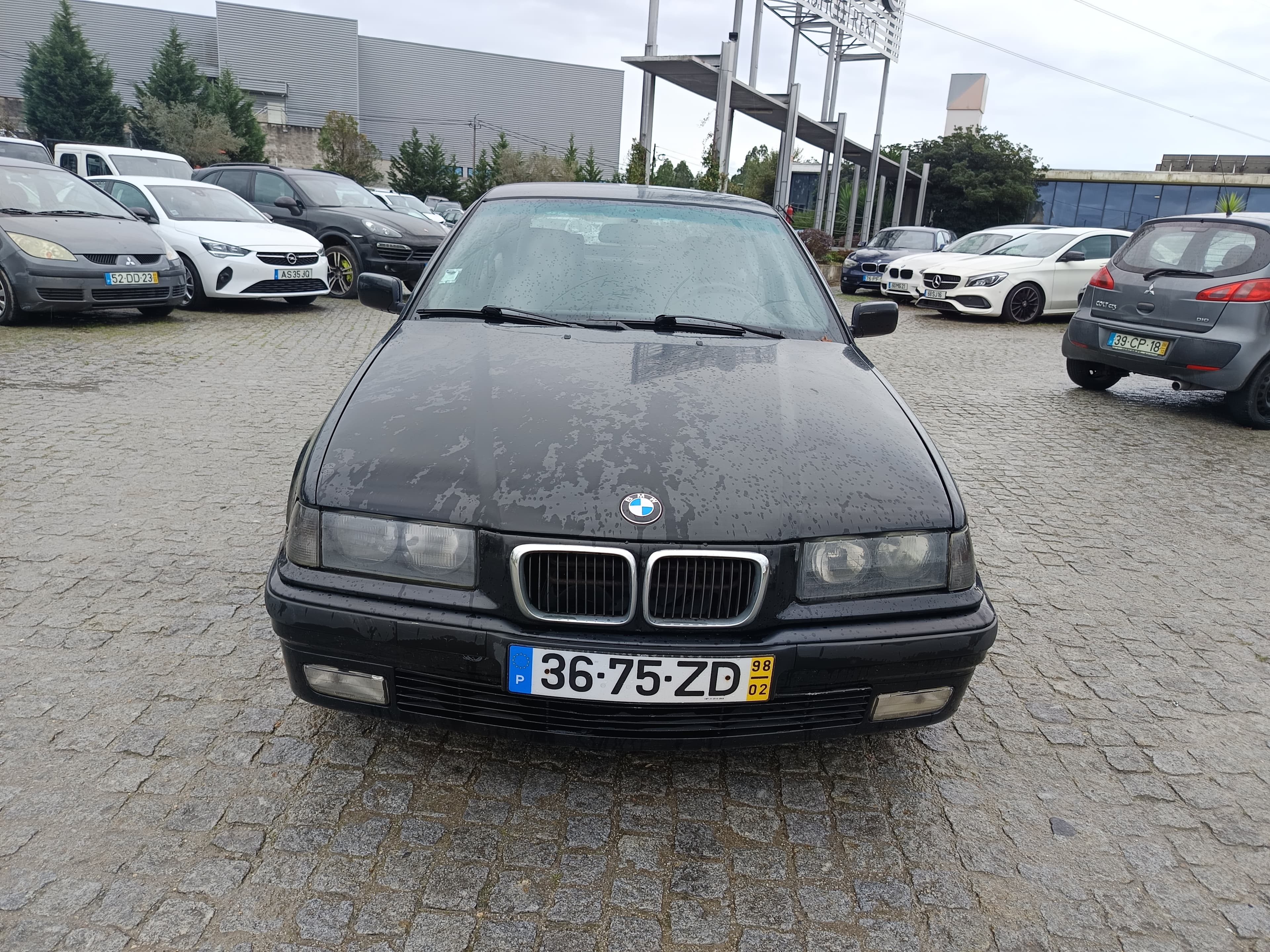 BMW Série 3 · Ano 1998 — image 2