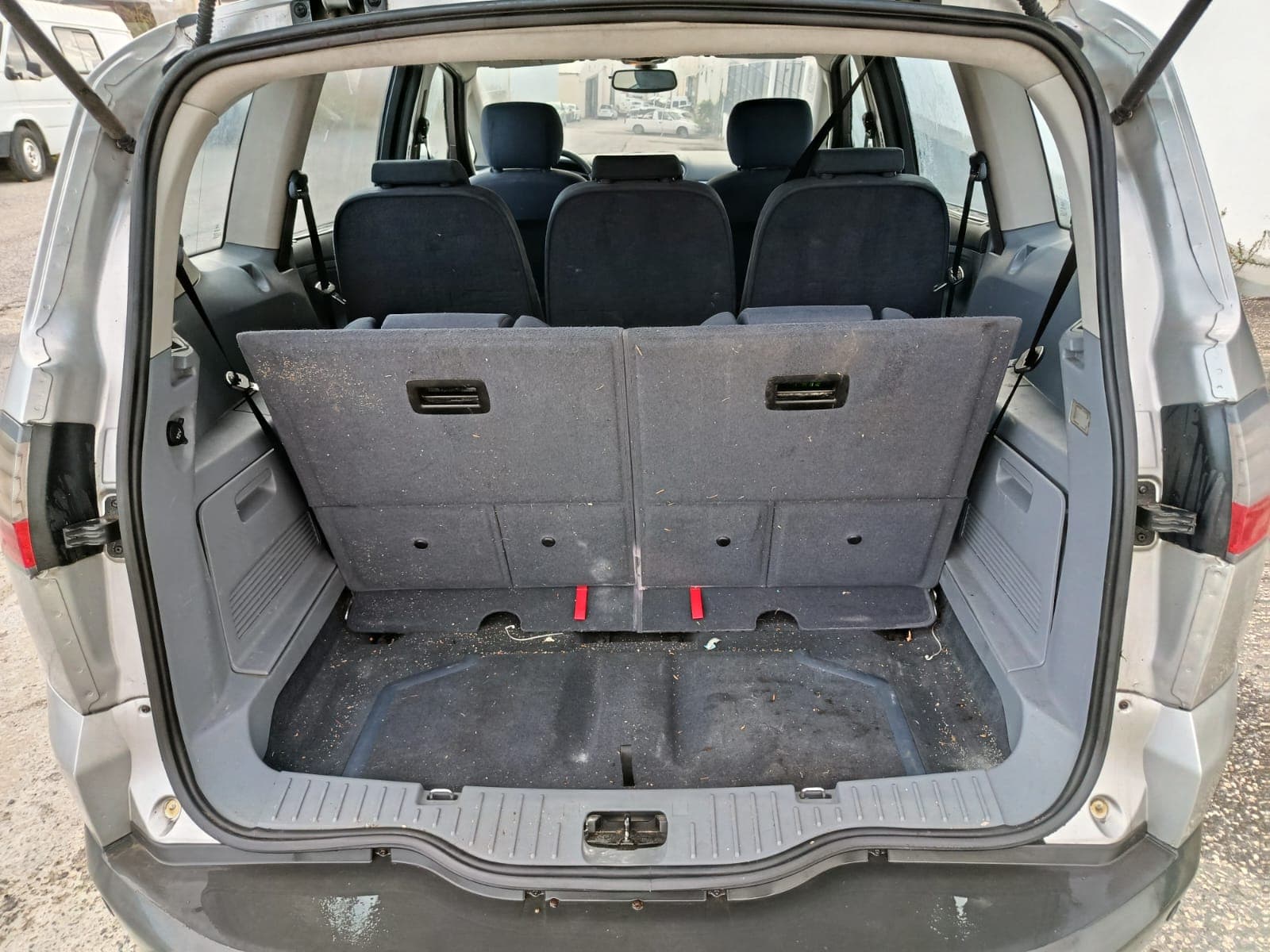 Ford S-Max · 7 Lugares · Ano 2008 — imagen 11