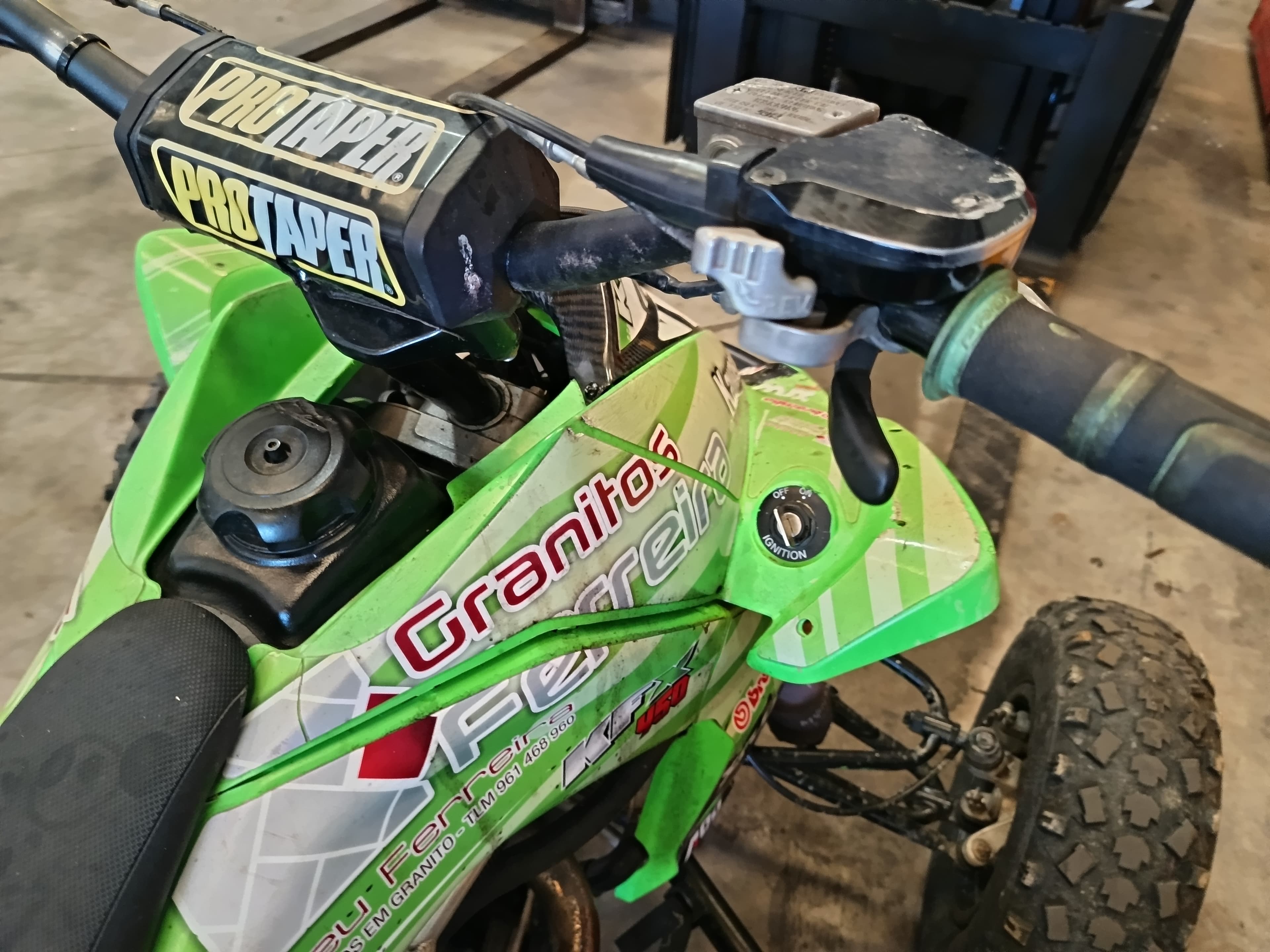 Kawasaki KSF 450 B · Ano 2010 — imagem 13