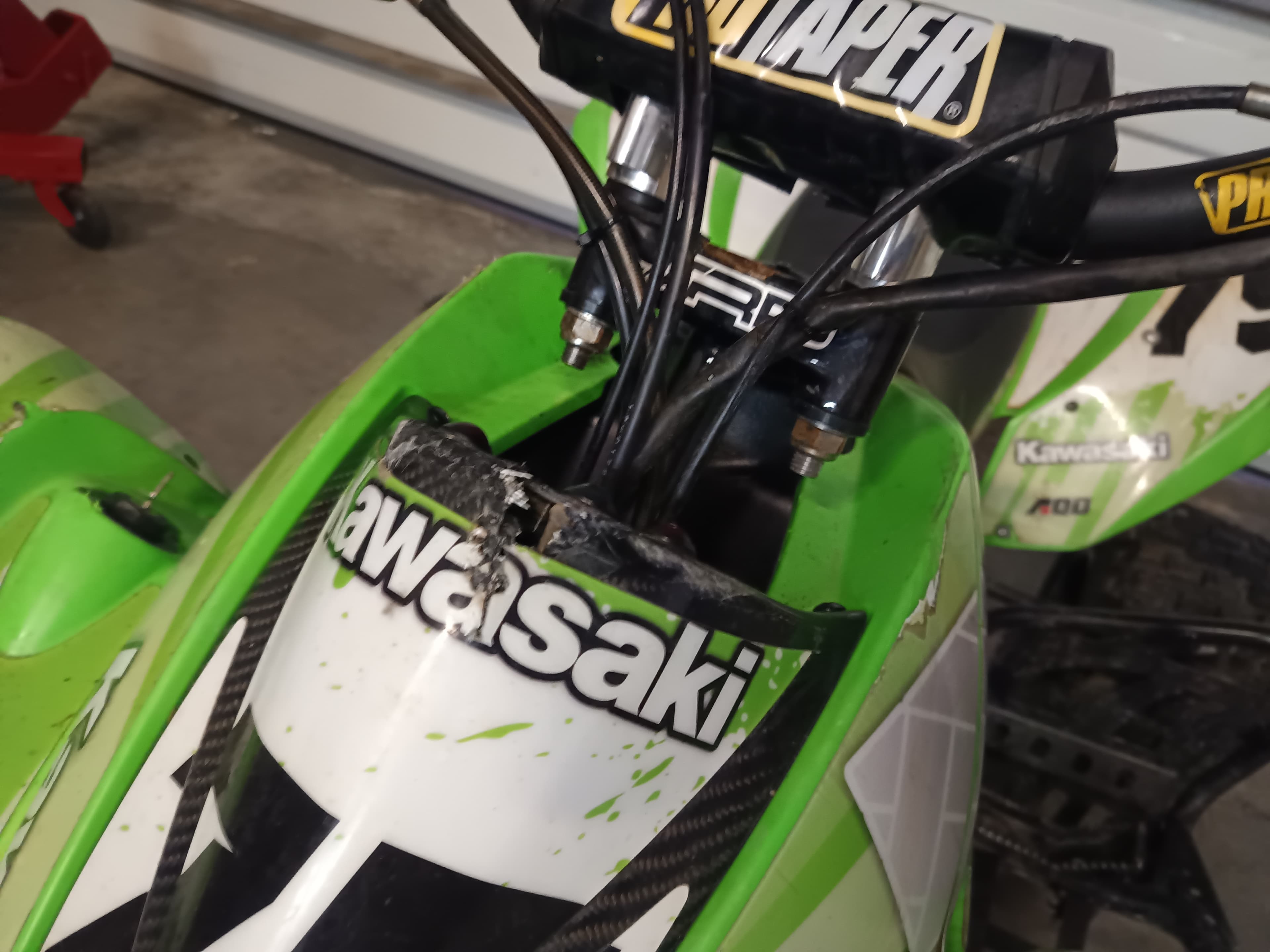 Kawasaki KSF 450 B · Ano 2010 — imagem 12