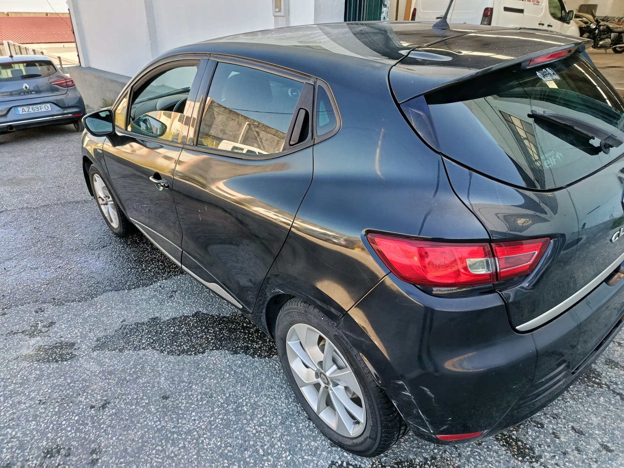 Renault Clio · Ano 2017 — imagem 5
