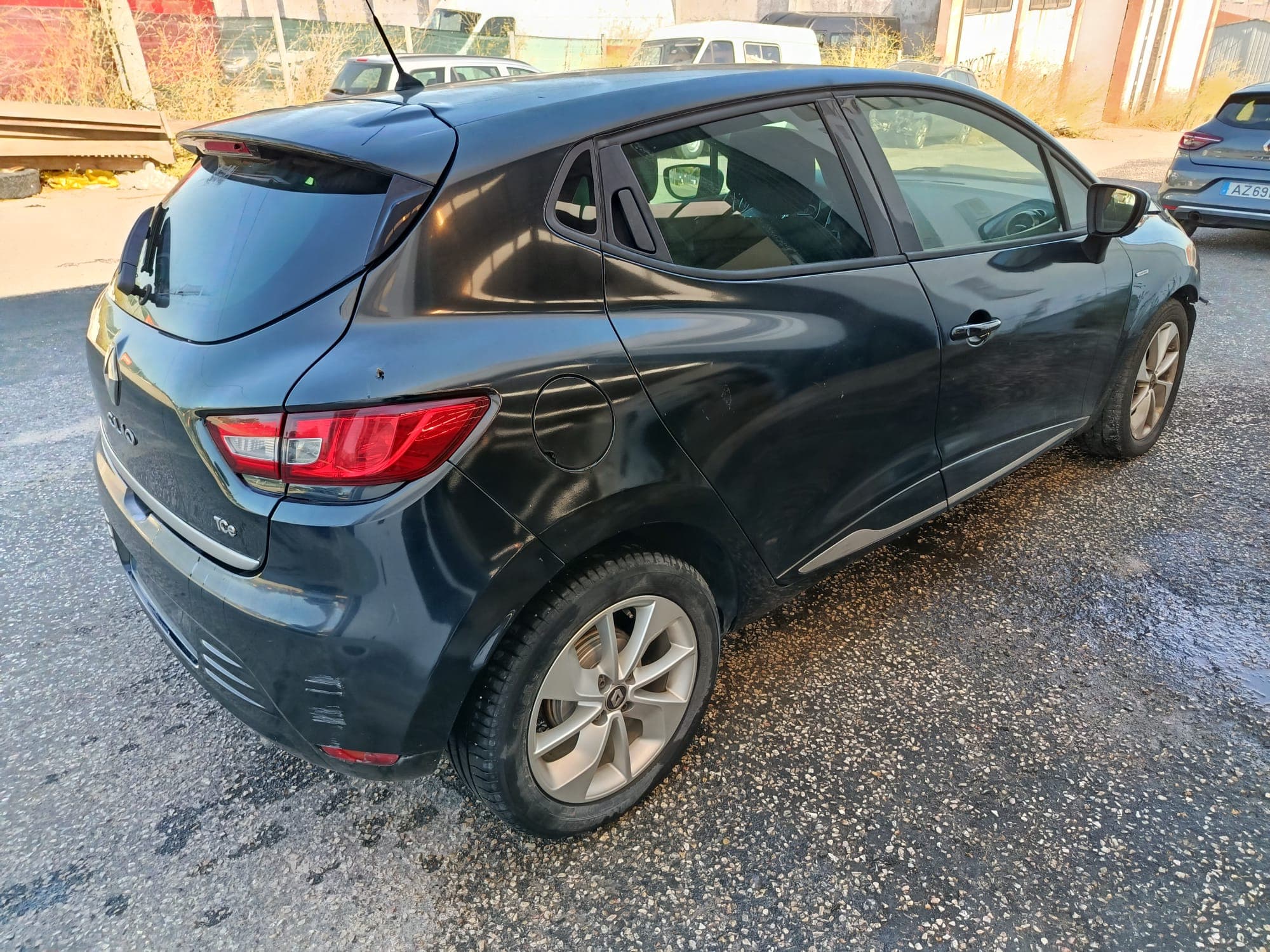 Renault Clio · Ano 2017 — imagem 4
