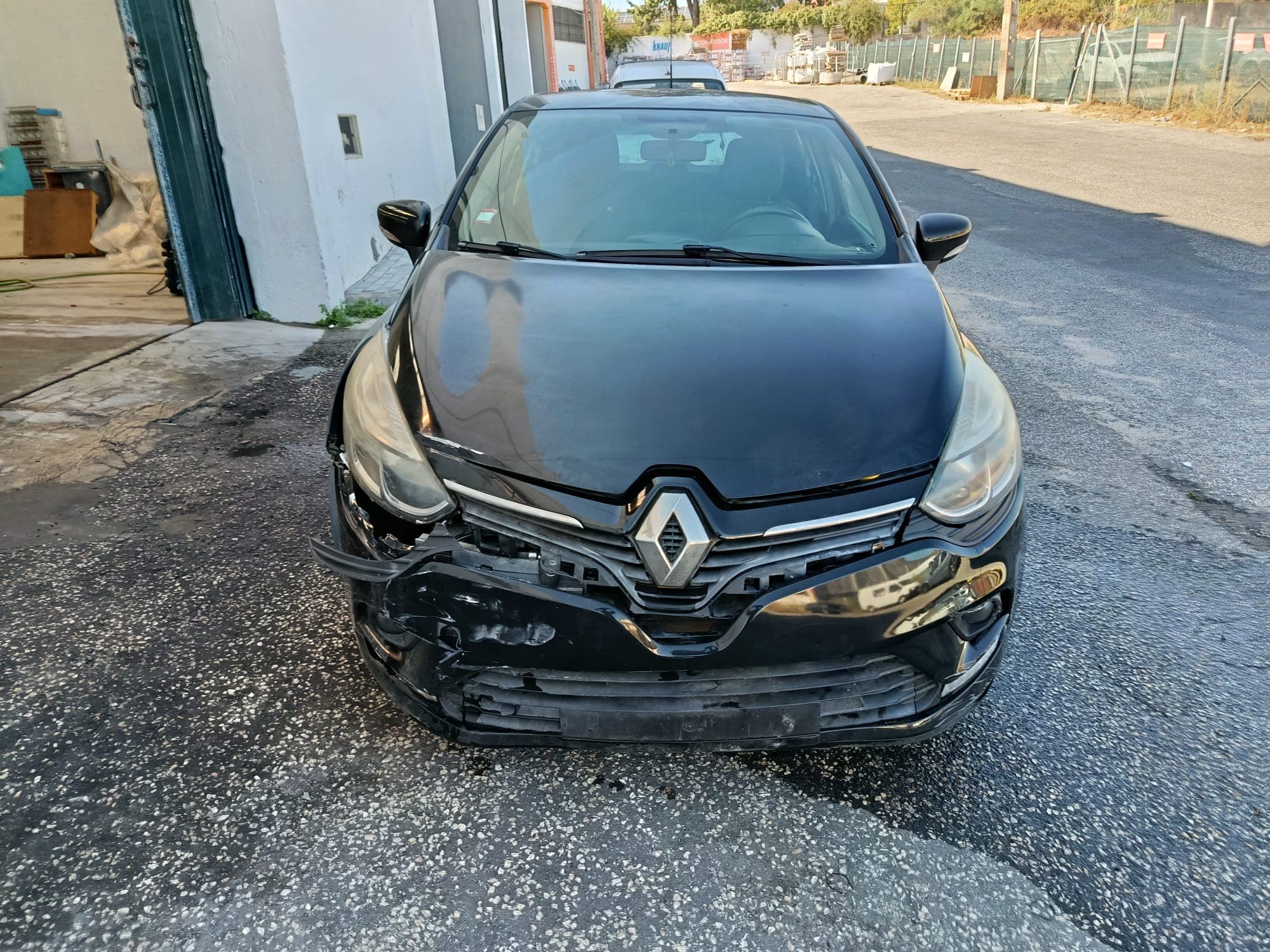 Renault Clio · Ano 2017 — imagem 2