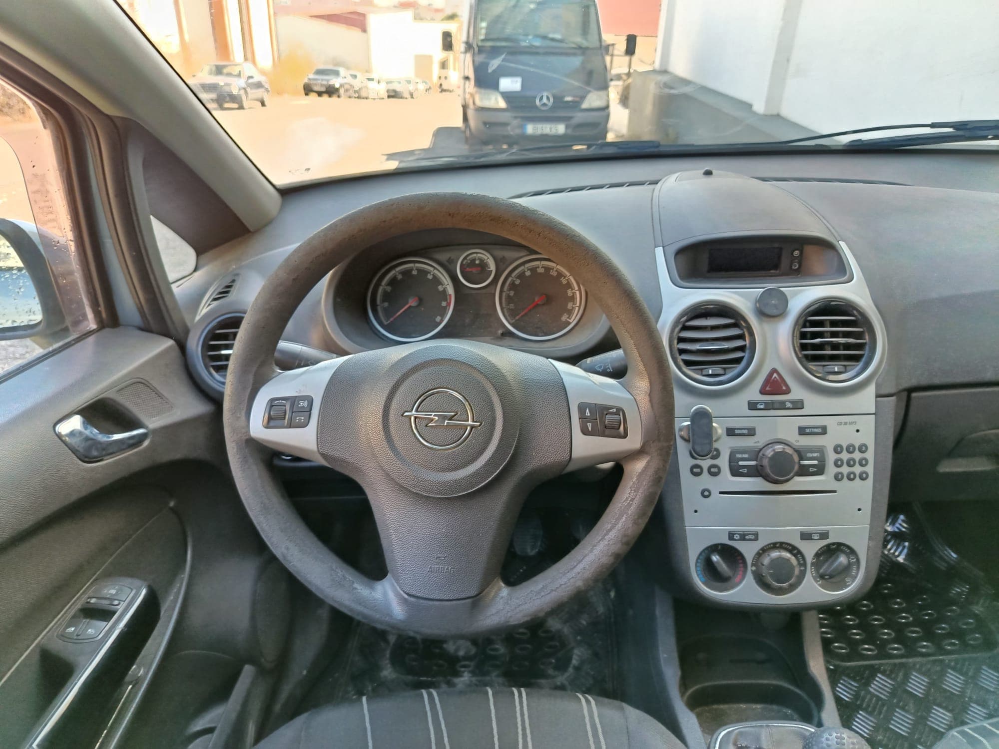 Opel Corsa · Ano 2010 — imagem 19