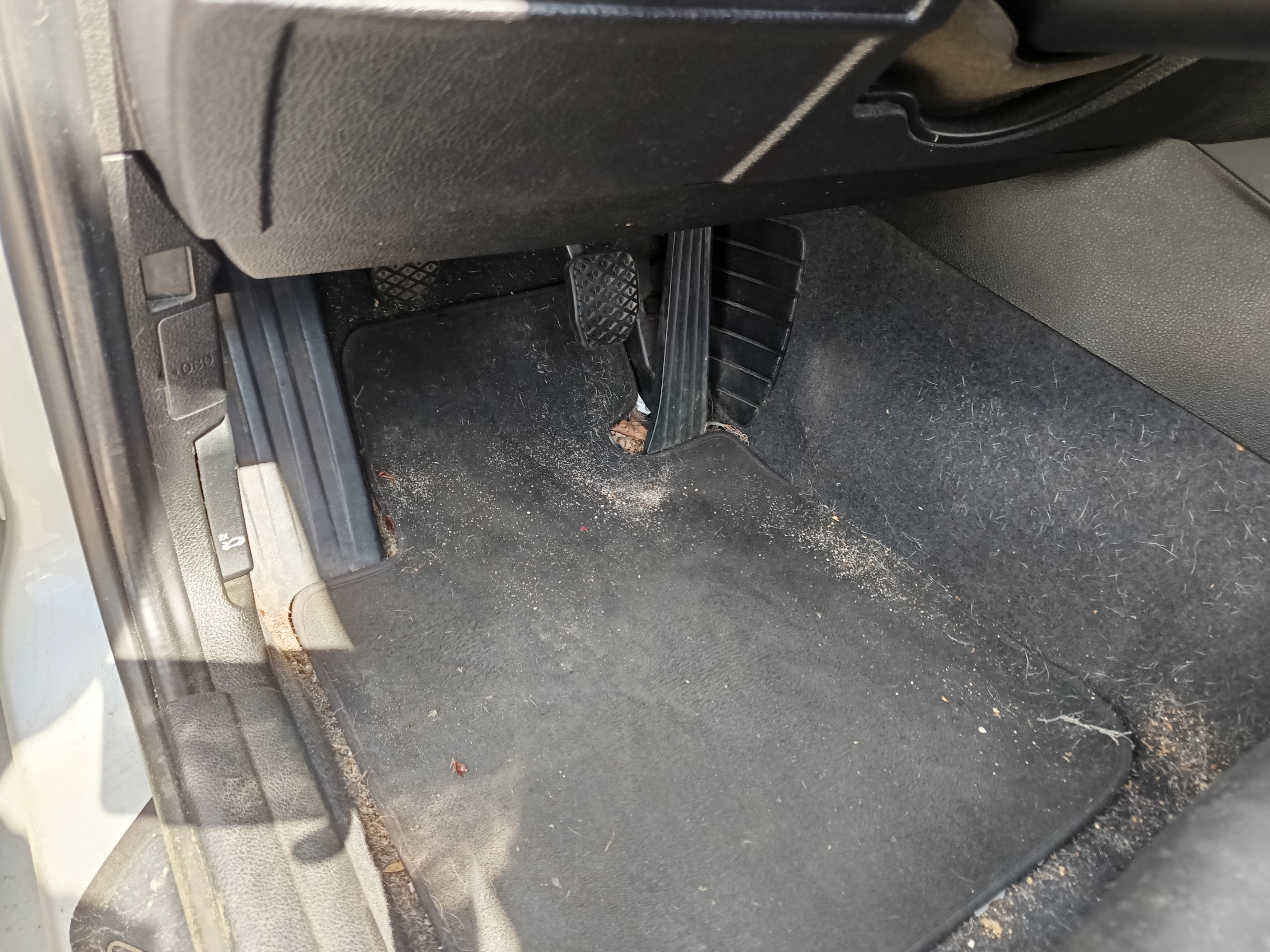 BMW 118d · Ano 2012 — imagen 35