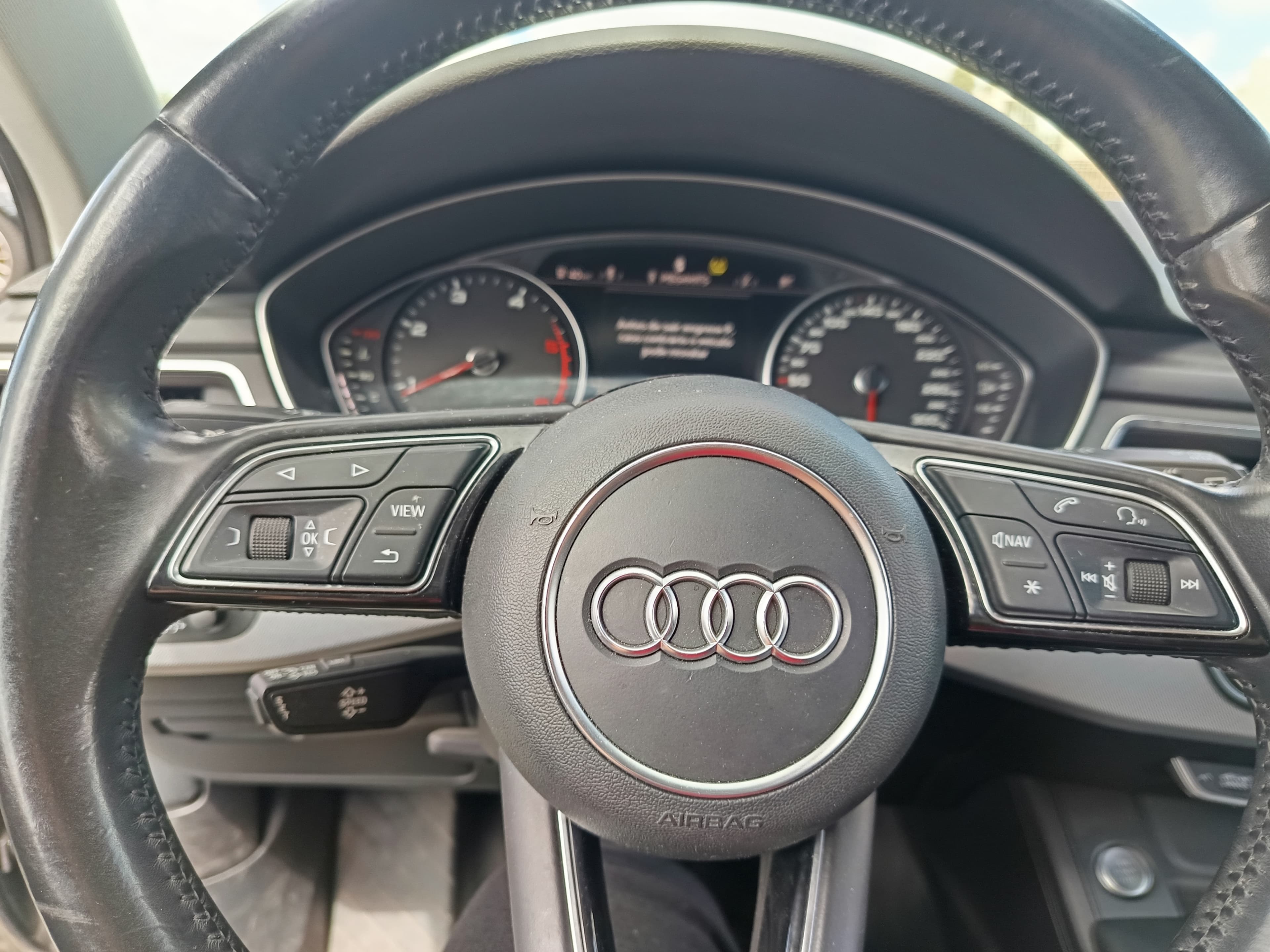 Audi A4 · Ano 2017 — imagem 44