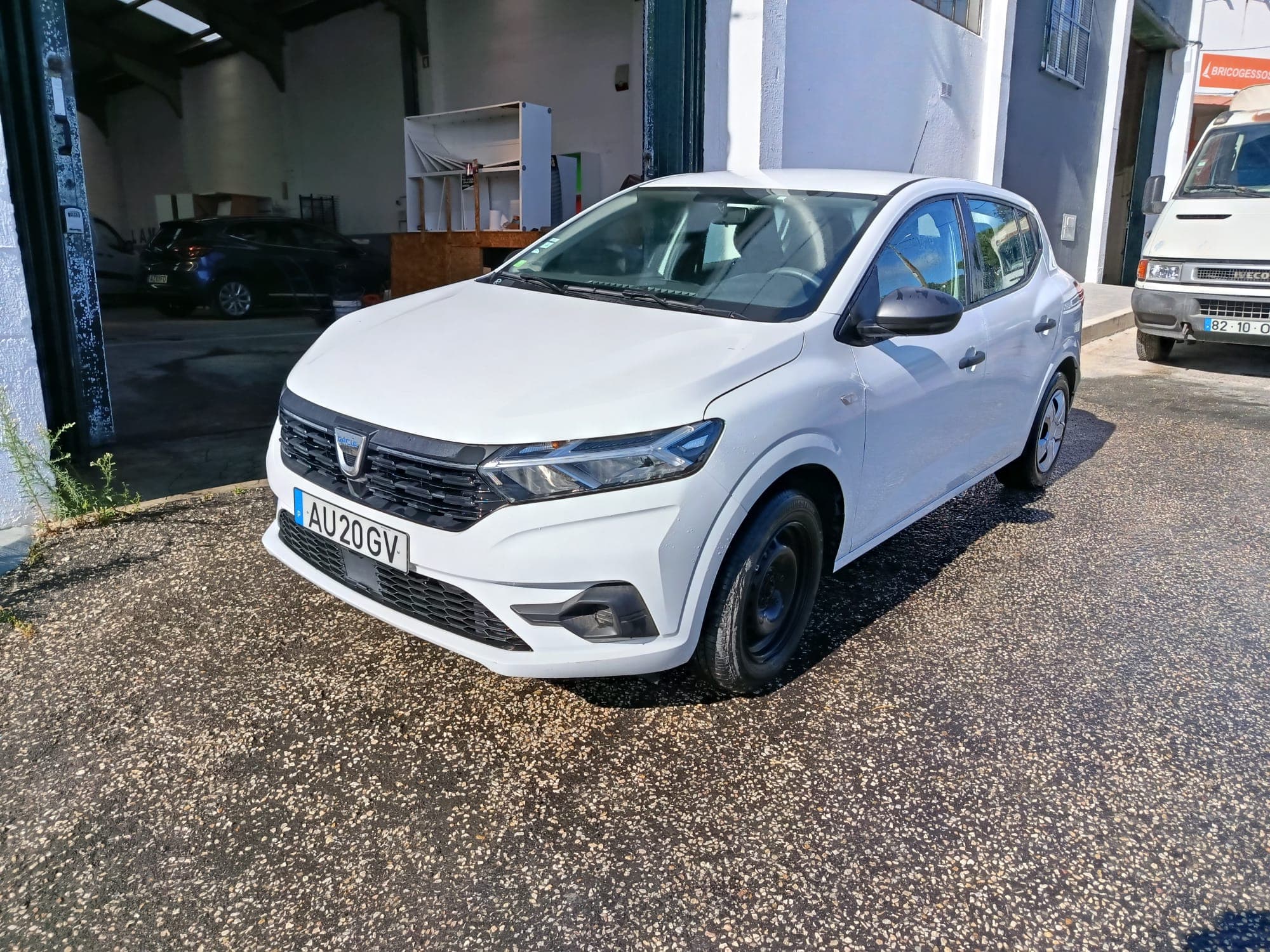 Dacia Sandero · Ano 2022 — image 2