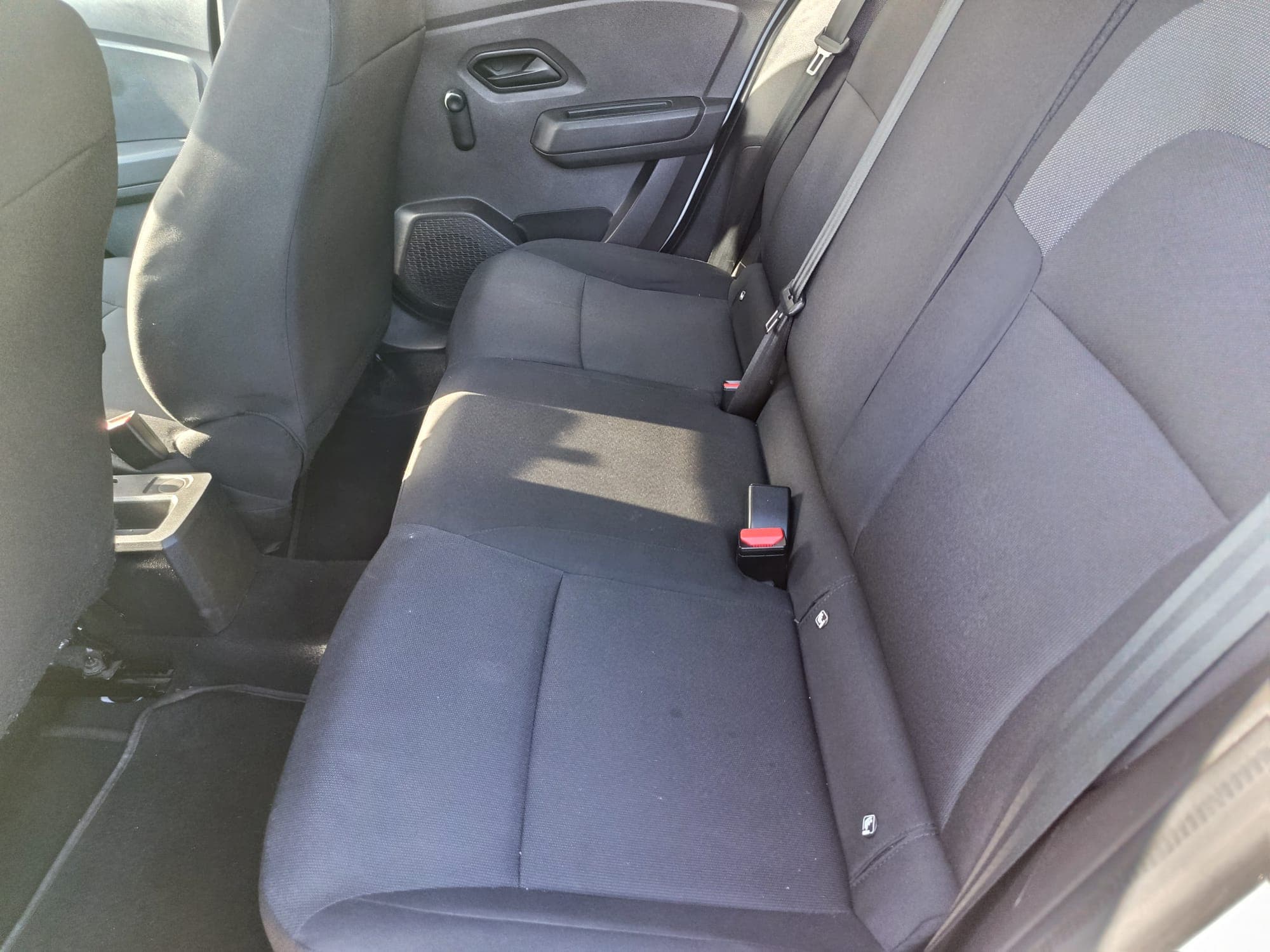Dacia Sandero · Ano 2022 — image 19