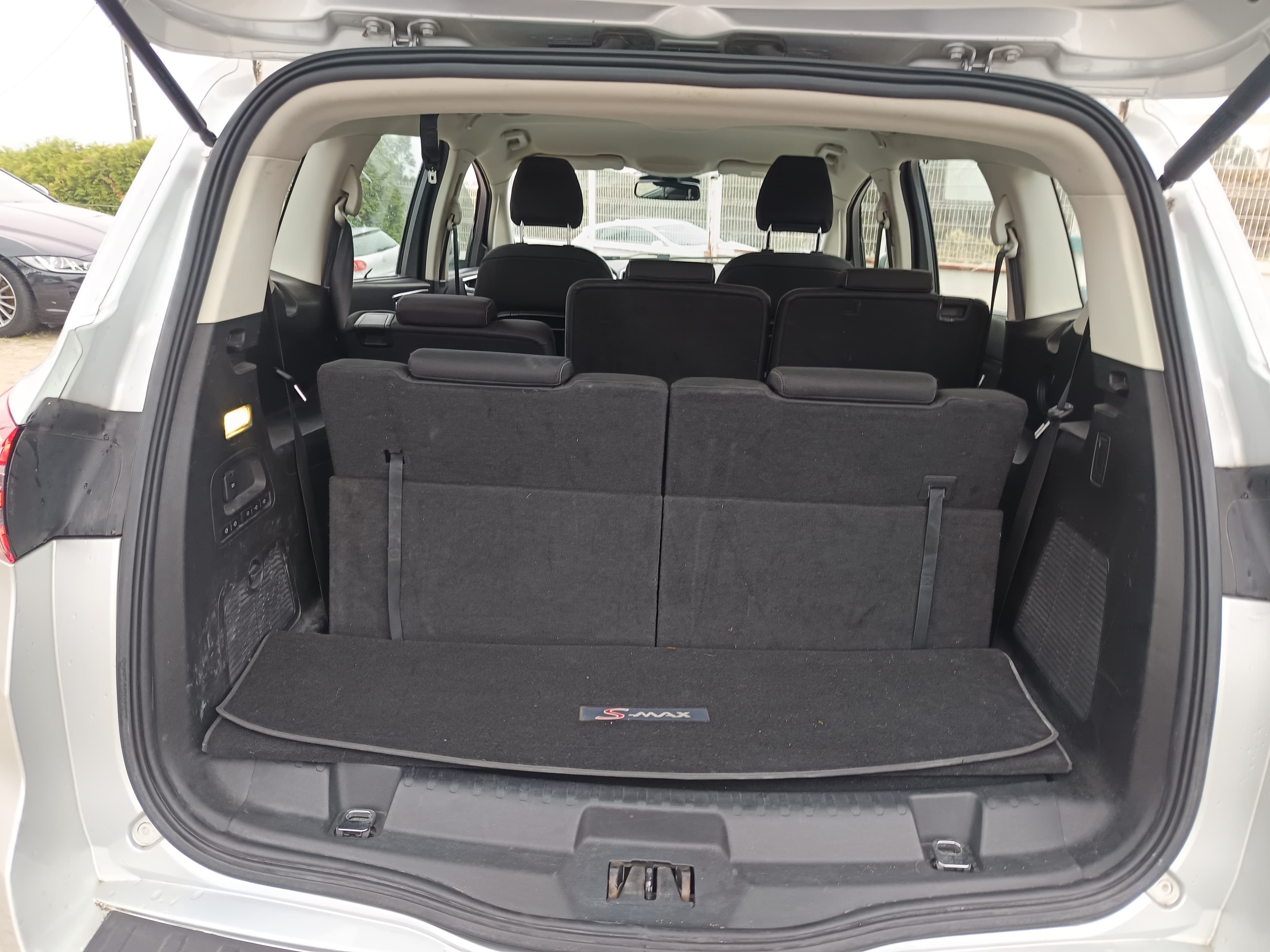Ford S-Max · Ano 2016 — imagem 21