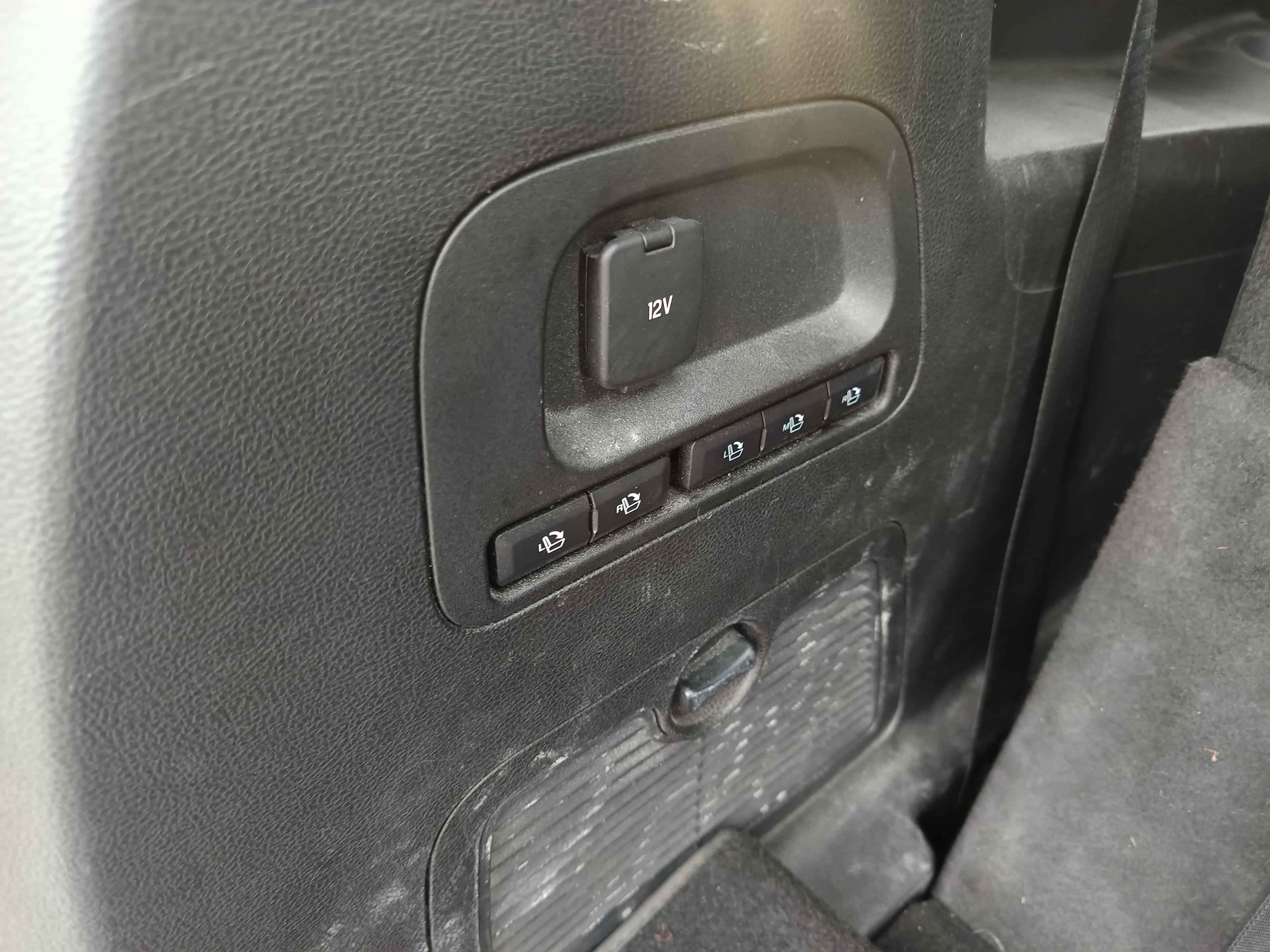 Ford S-Max · Ano 2016 — imagem 22