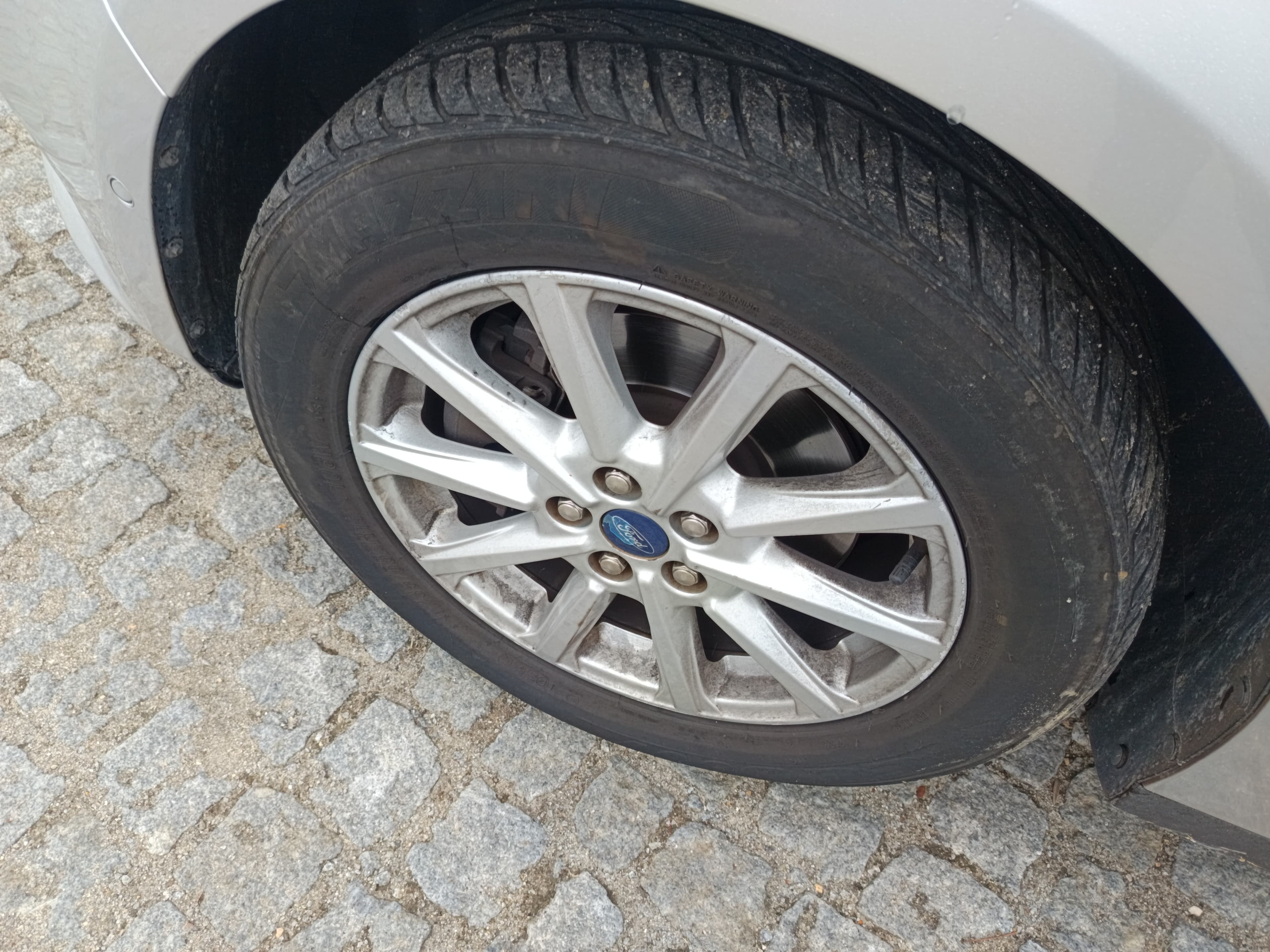Ford S-Max · Ano 2016 — imagem 17