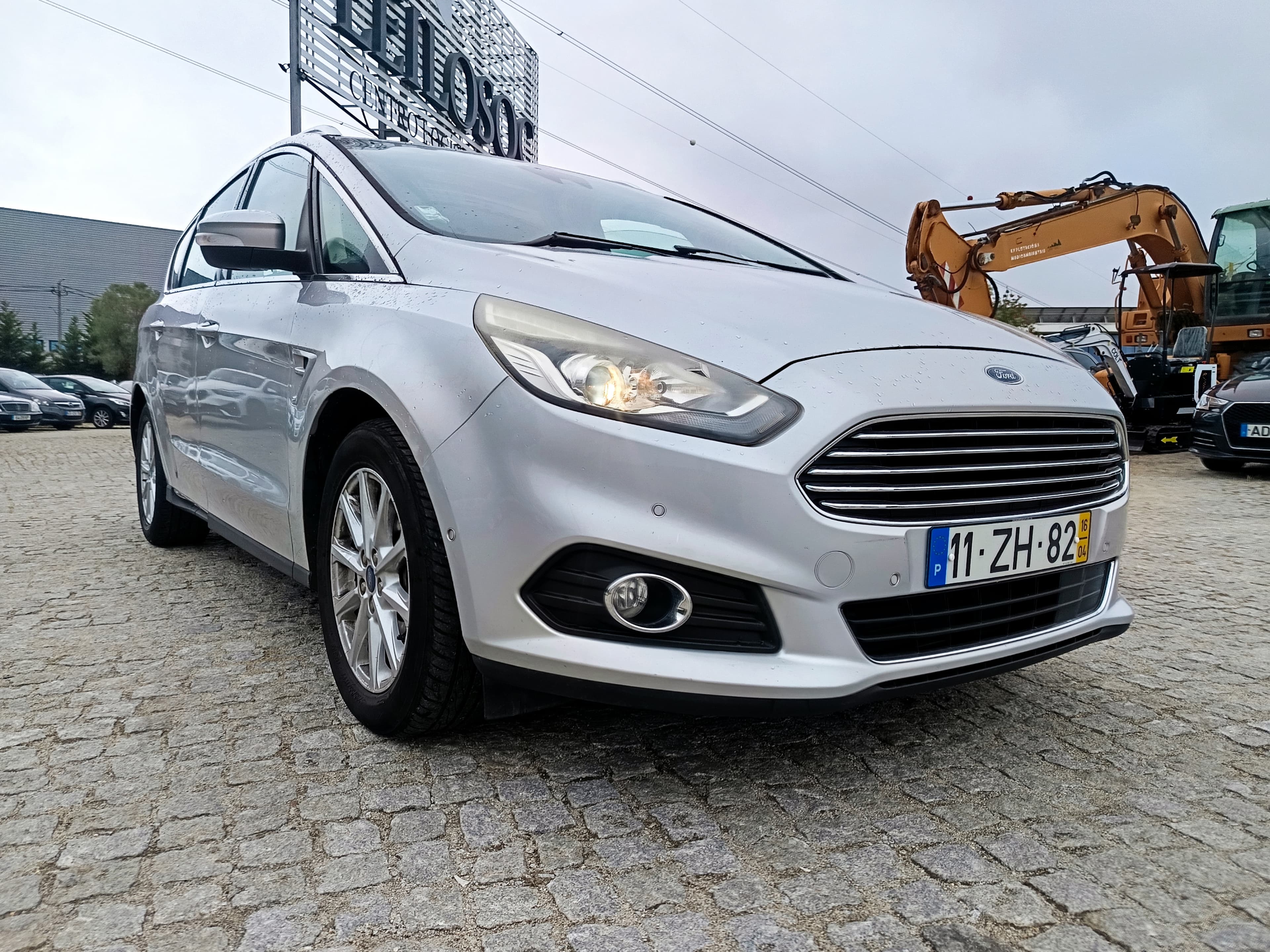 Ford S-Max · Ano 2016 — imagem 4