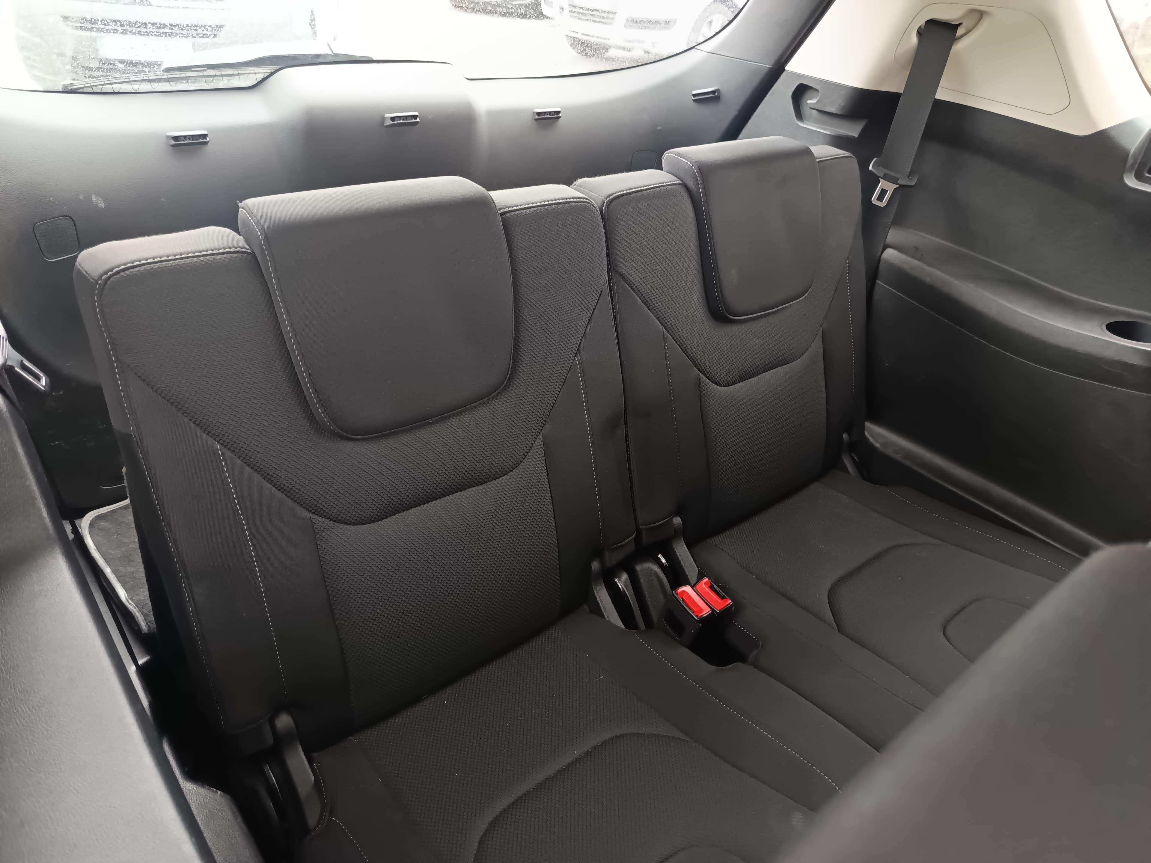 Ford S-Max · Ano 2016 — imagem 27