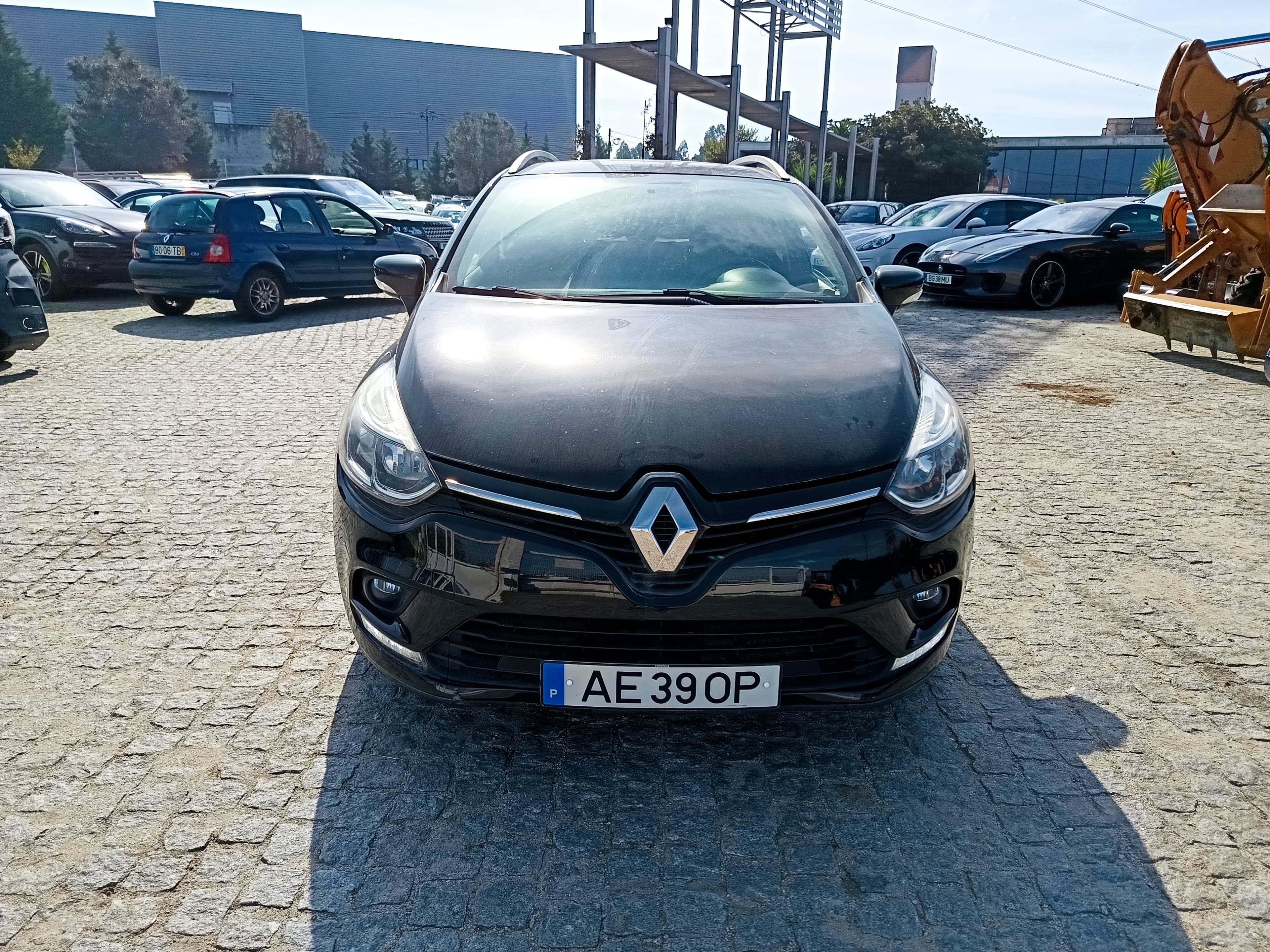 Renault Clio · Ano 2020 — image 2