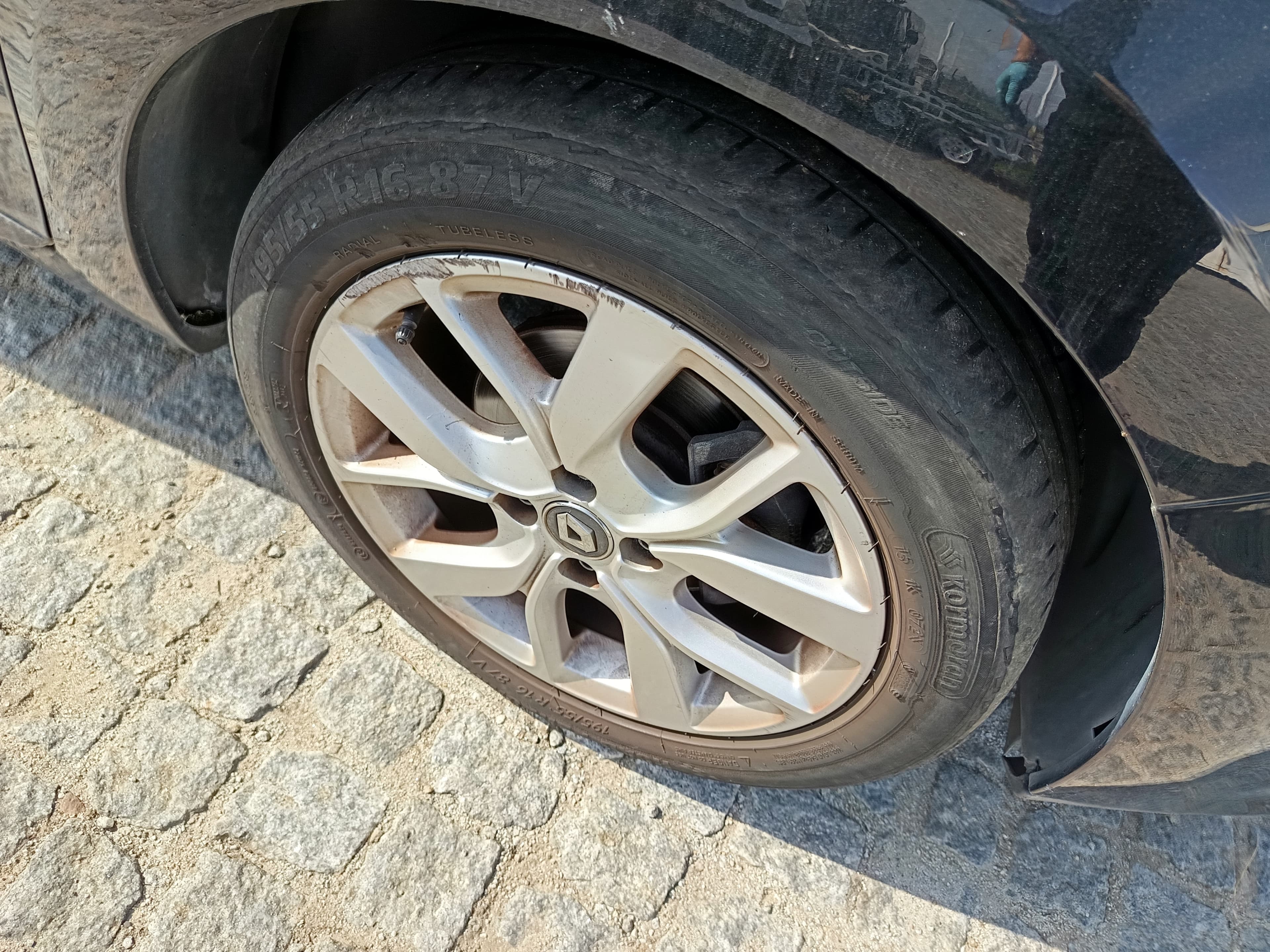 Renault Clio · Ano 2020 — image 7