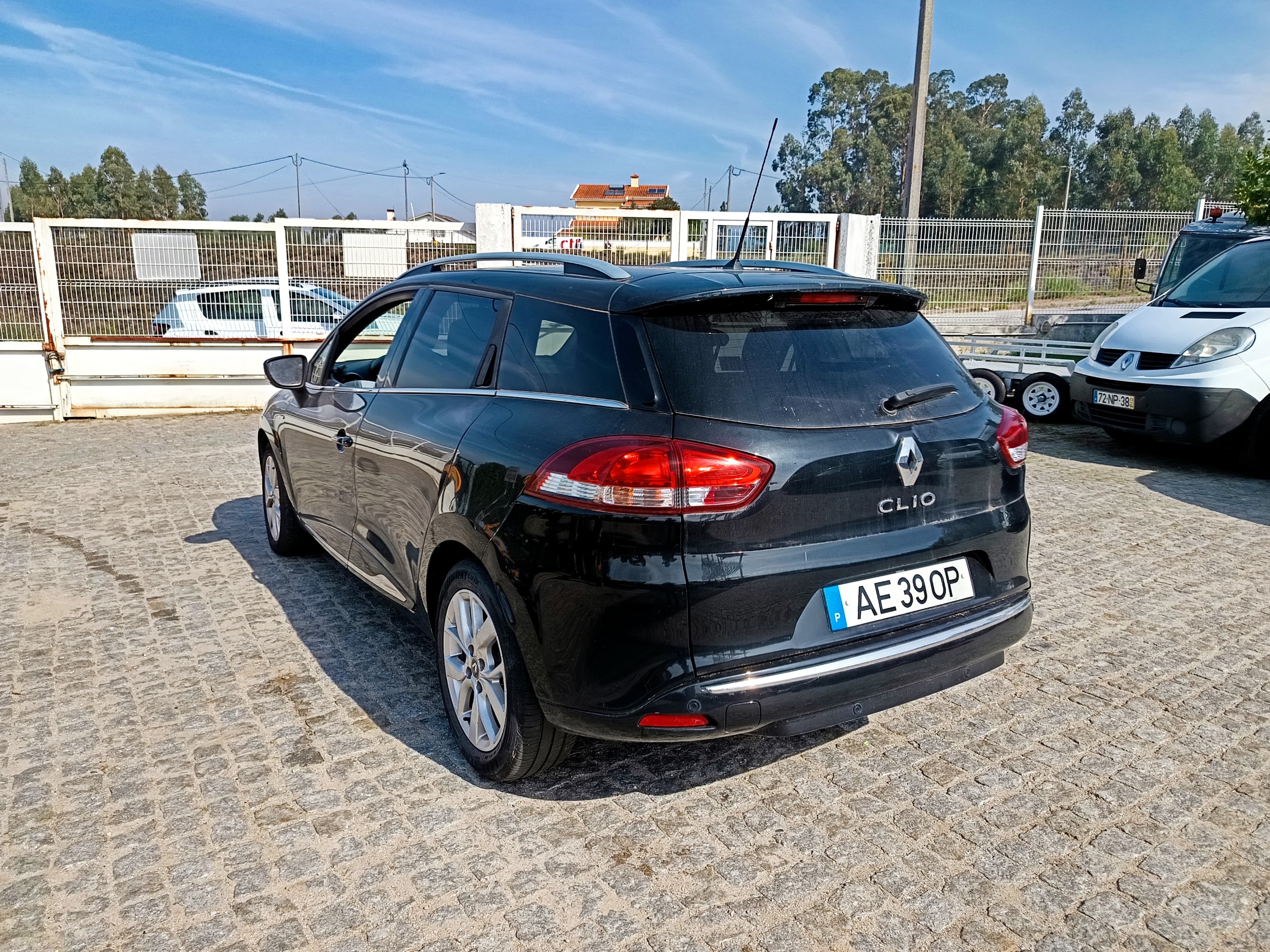 Renault Clio · Ano 2020 — image 6